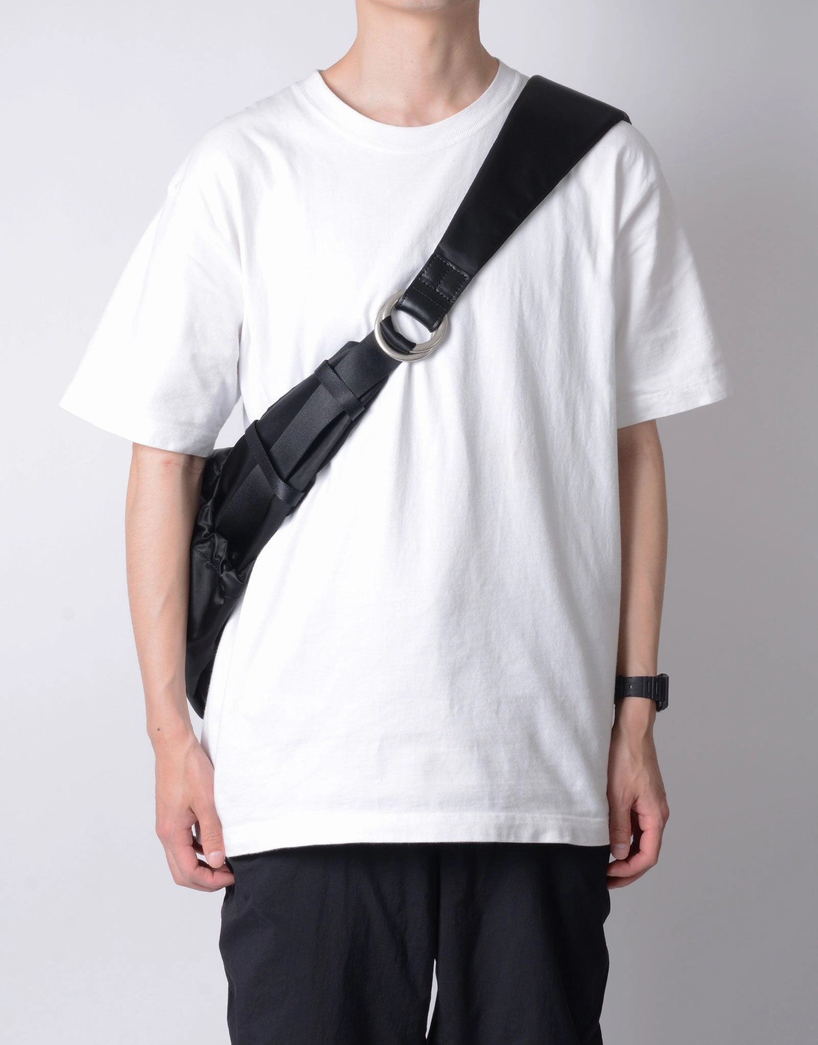 Ark Solid Shoulder Bag L No.224060-s