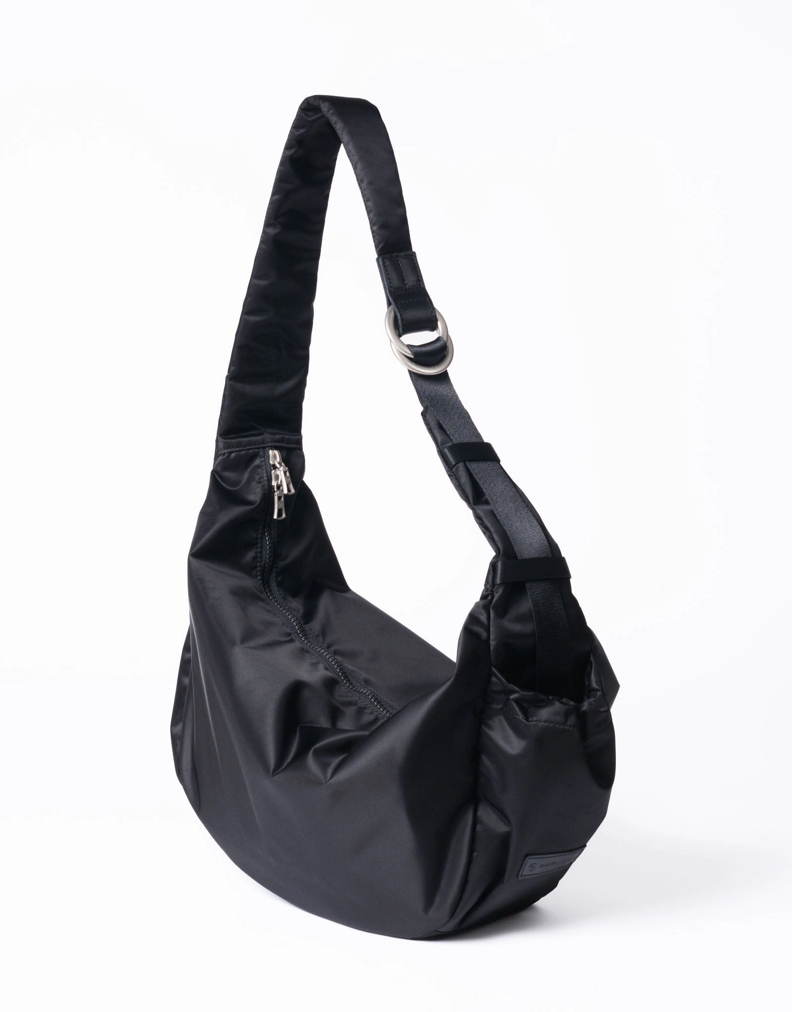 Ark Solid Shoulder Bag M No.224061-s