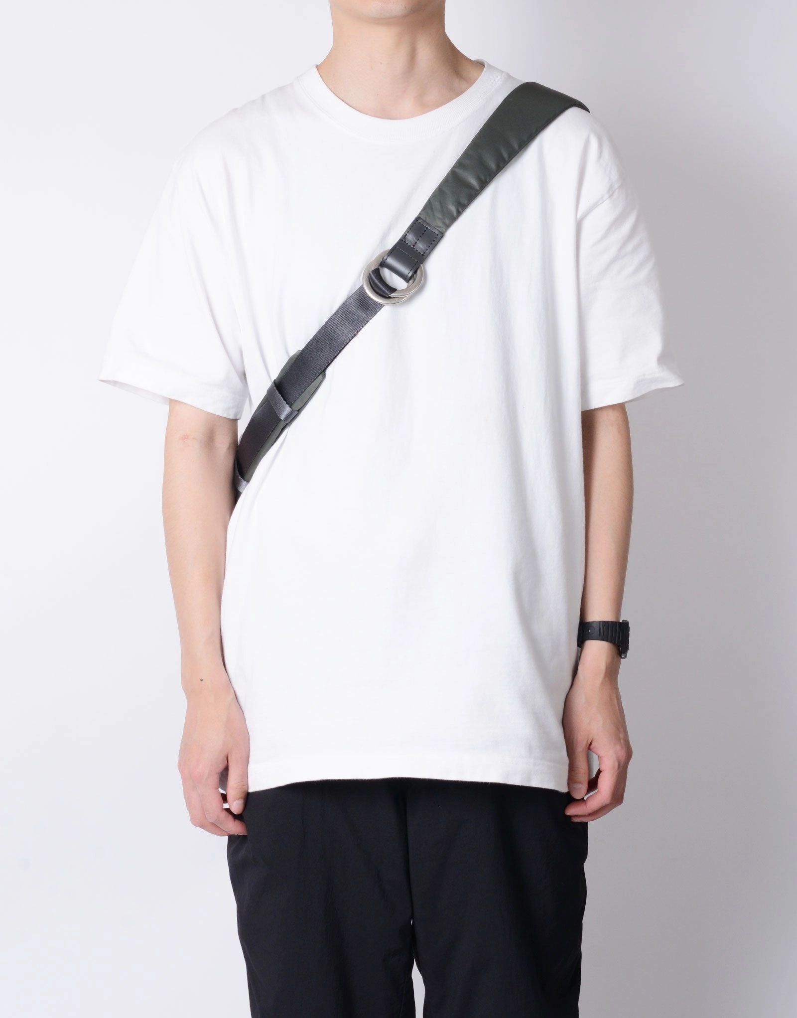 Ark Solid Shoulder Bag M No.224061-s