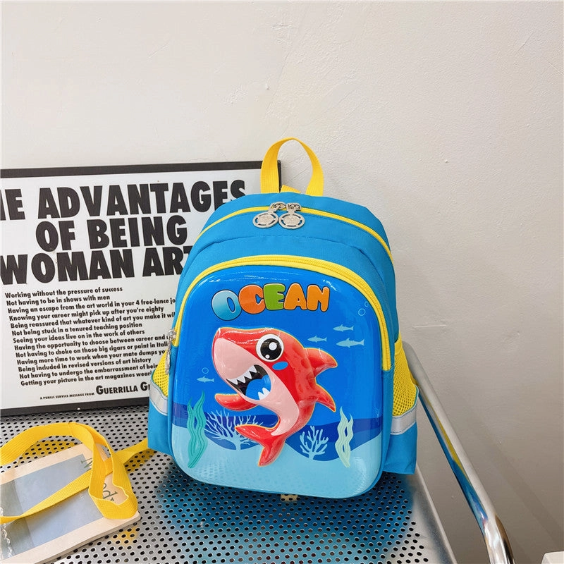 Backbone protection, load-reducing, breathable and anti-lost backpack