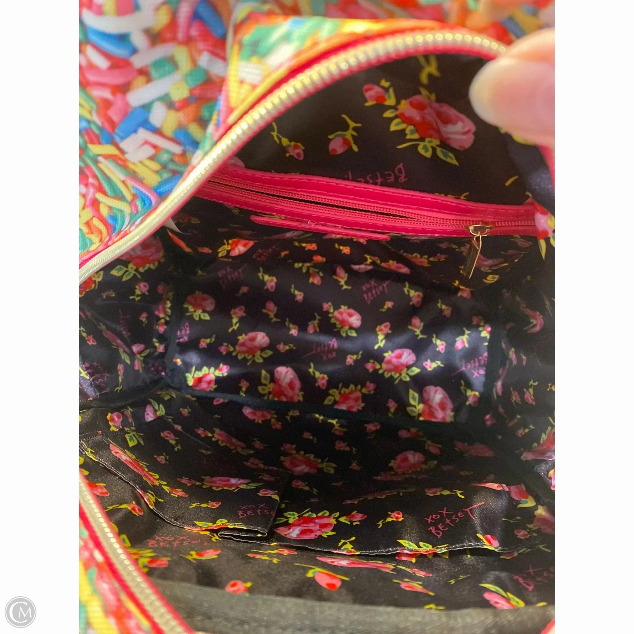 Backpack By Betsey Johnson, Size: Medium