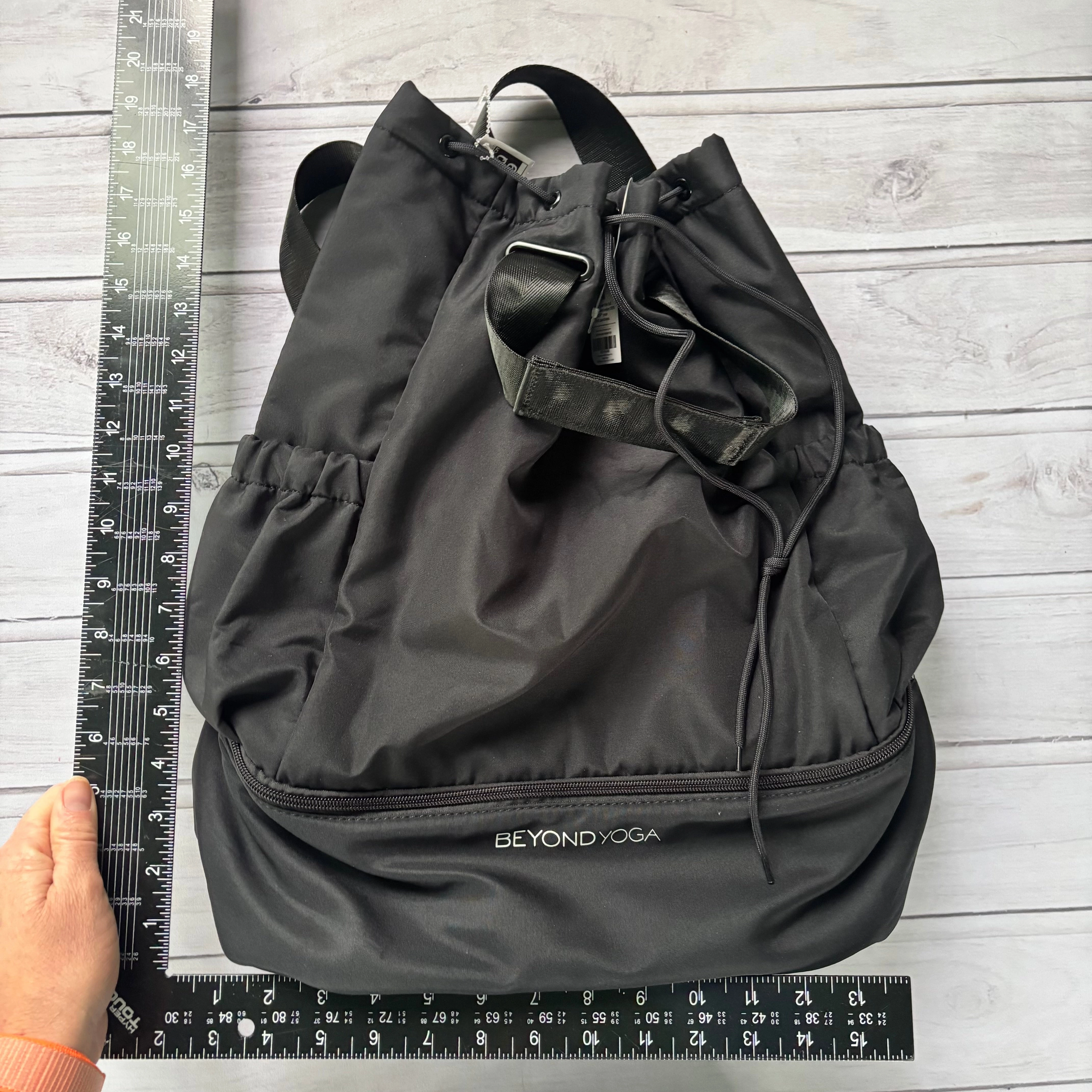 Backpack By Beyond Yoga, Size: Medium