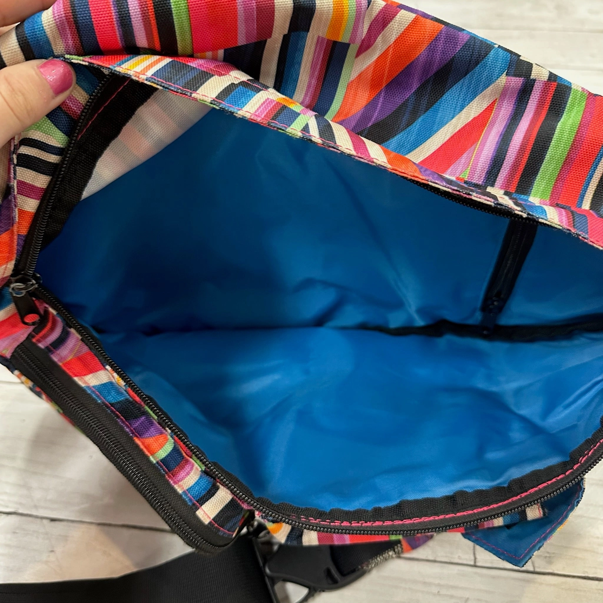 Backpack By Kavu, Size: Medium