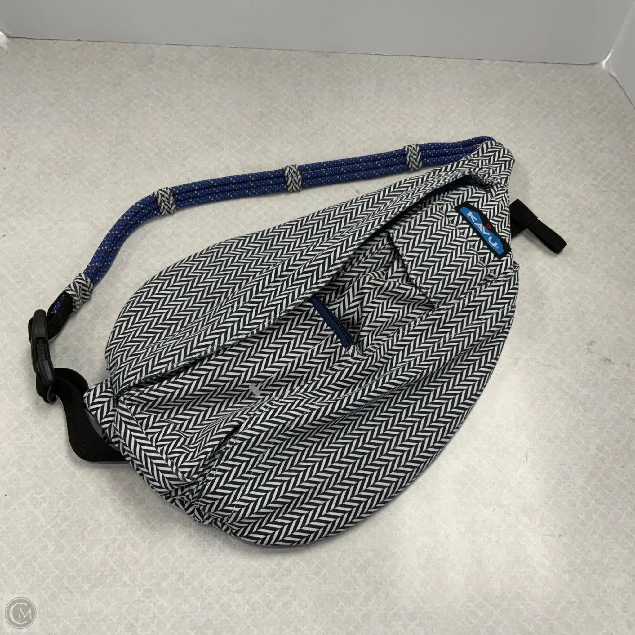 Backpack By Kavu, Size: Small