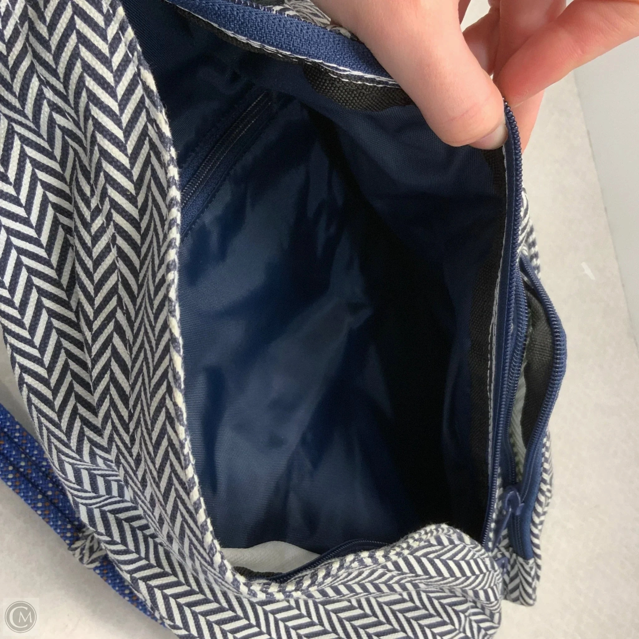 Backpack By Kavu, Size: Small