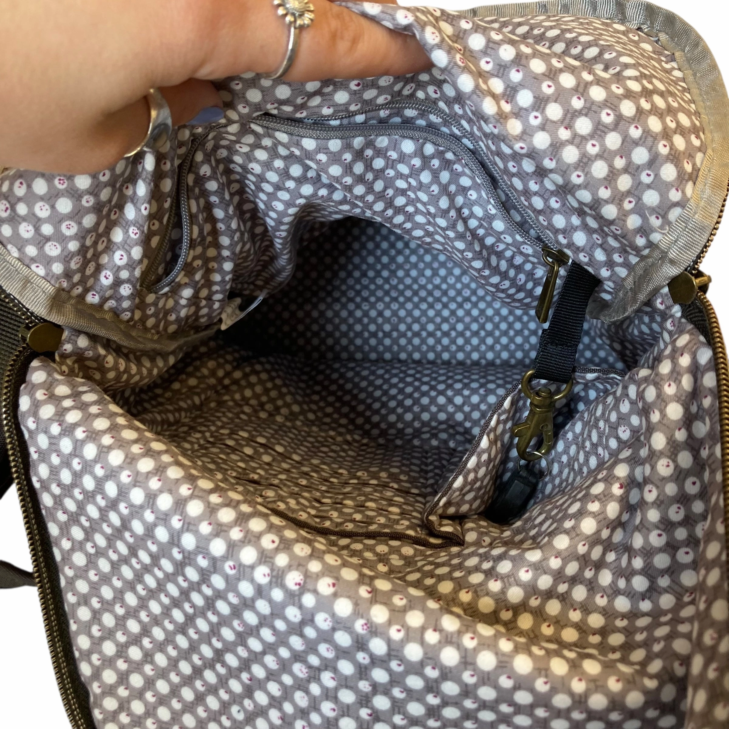 Backpack By Travelon In Taupe, Size:Medium