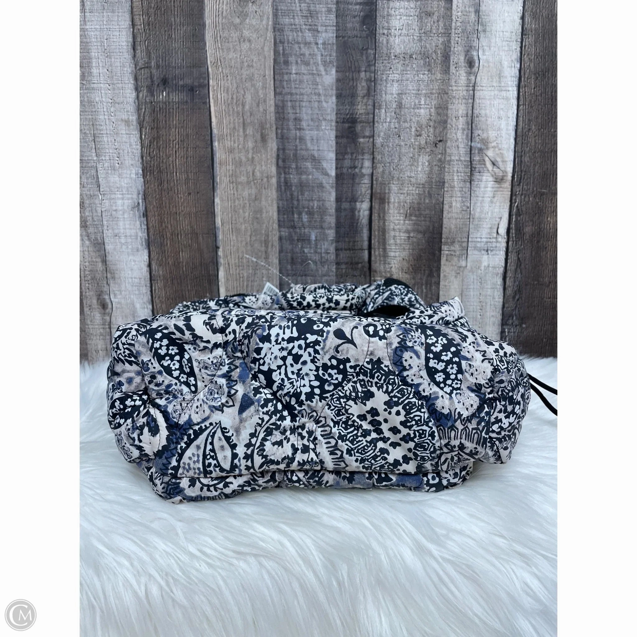 Backpack By Vera Bradley, Size: Medium