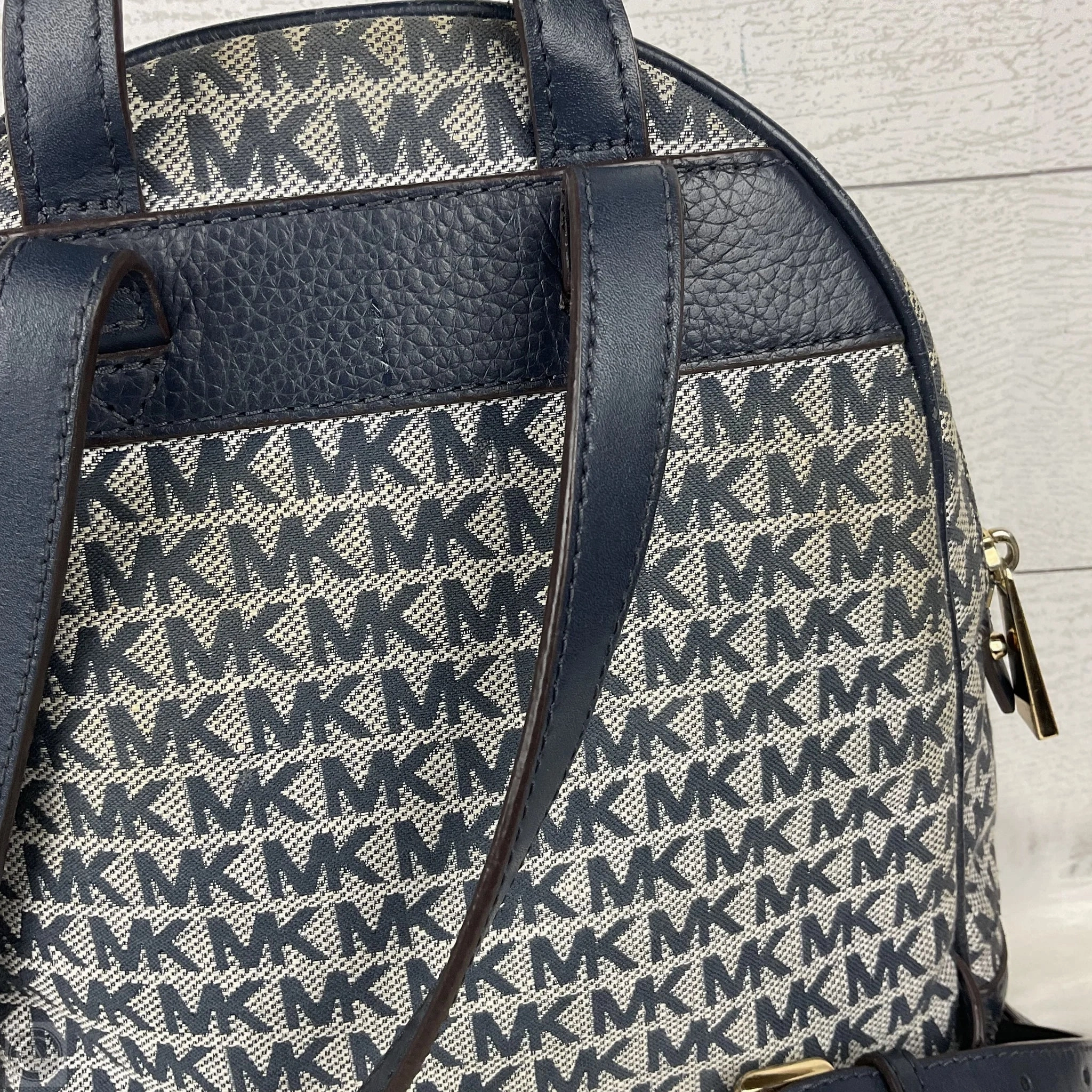 Backpack Designer By Michael Kors, Size: Medium