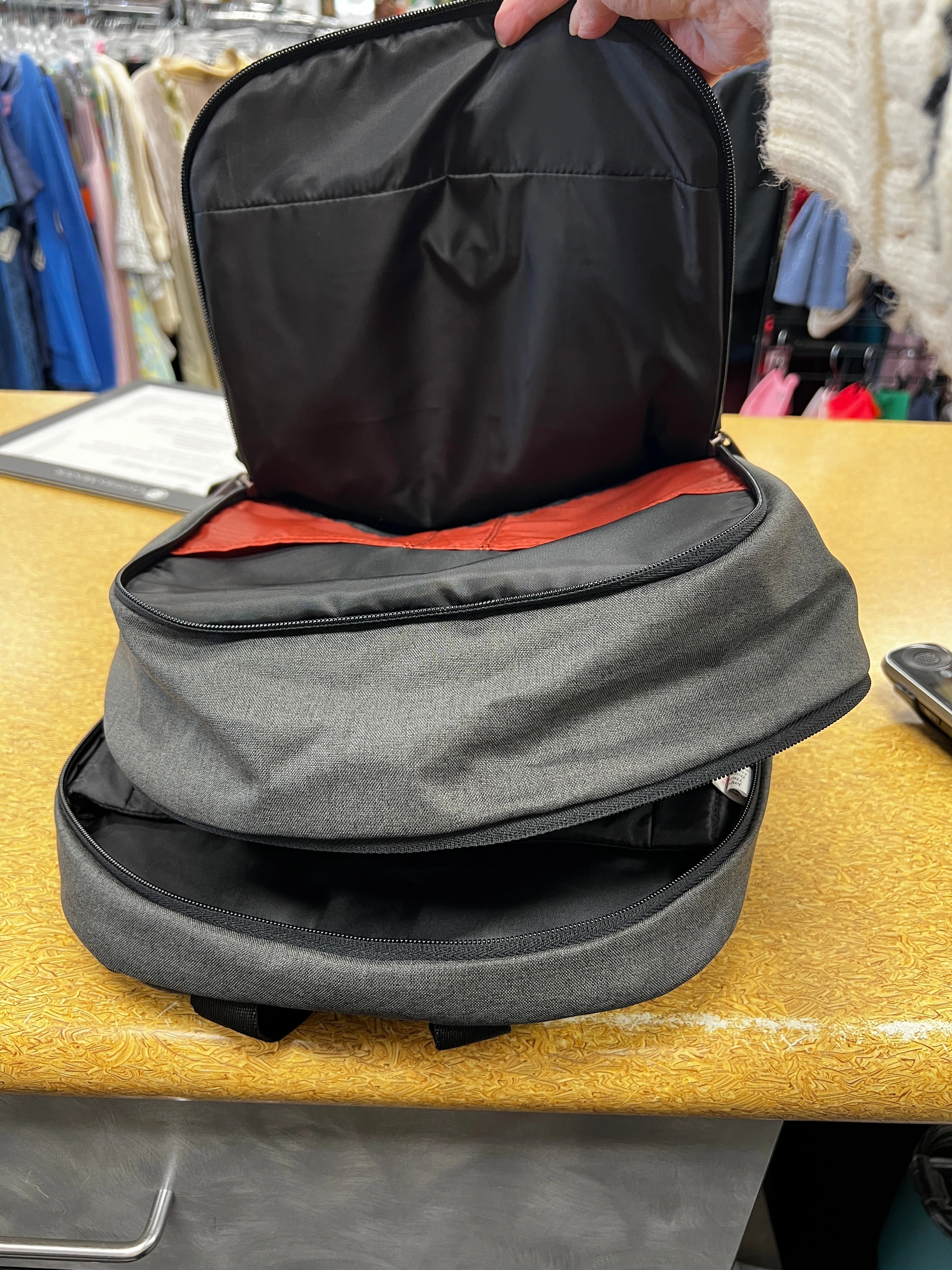 BACKPACK In GREY, Size: MEDIUM