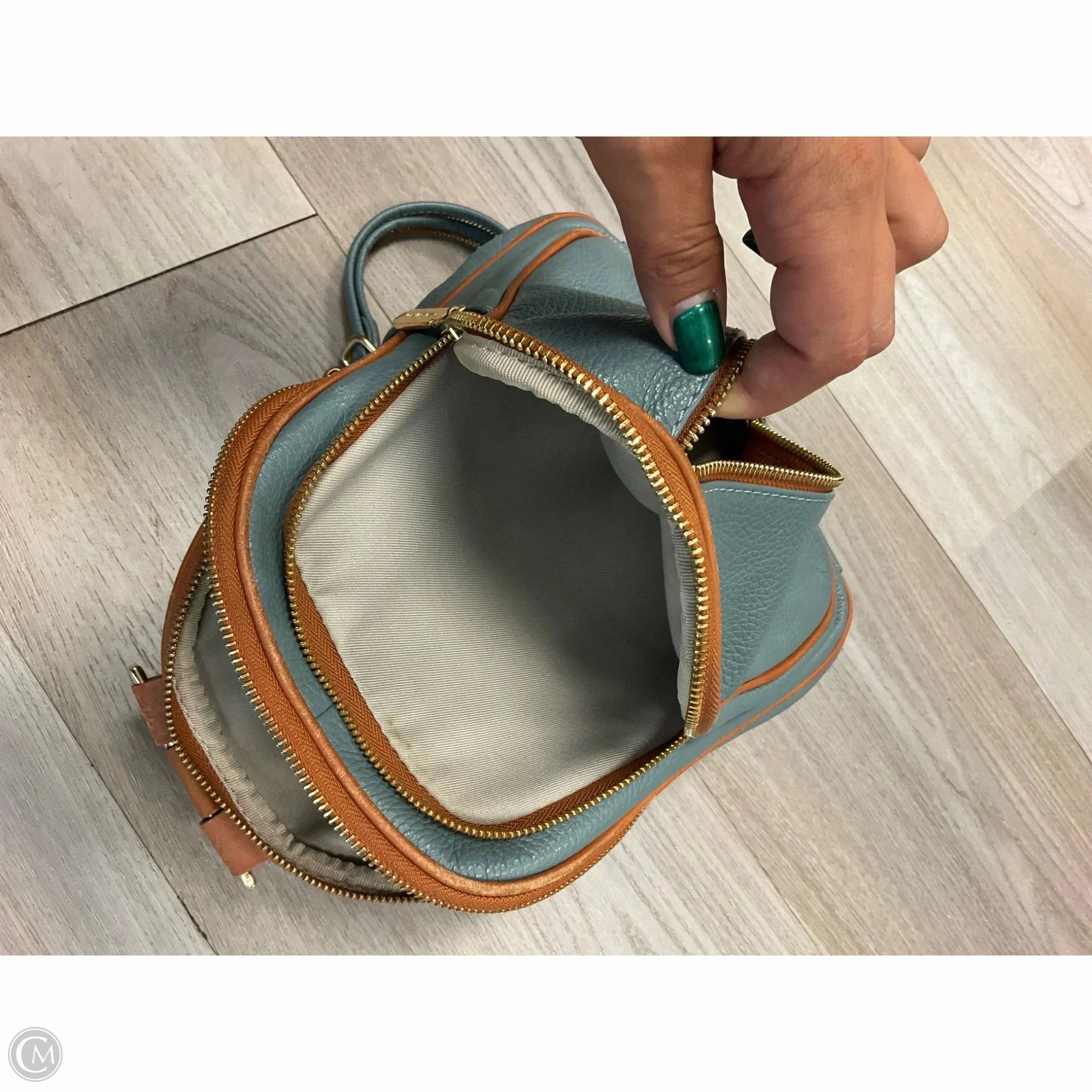 Backpack Leather By Valentina, Size: Medium