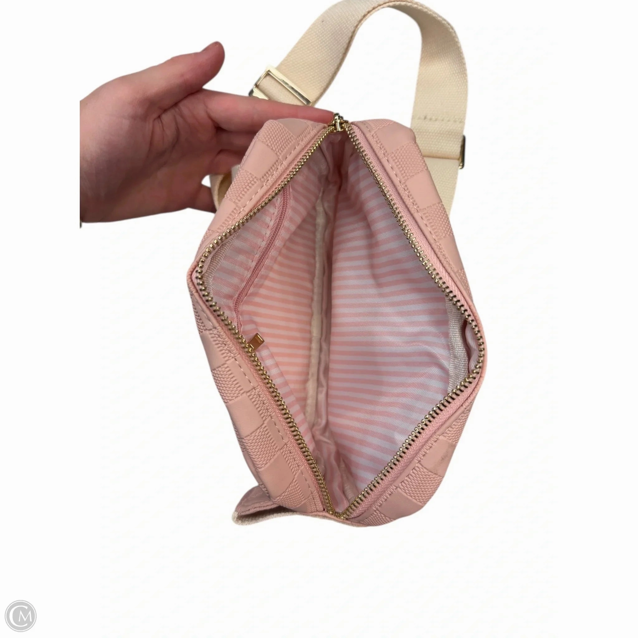 Belt Bag By Clothes Mentor, Size: Small