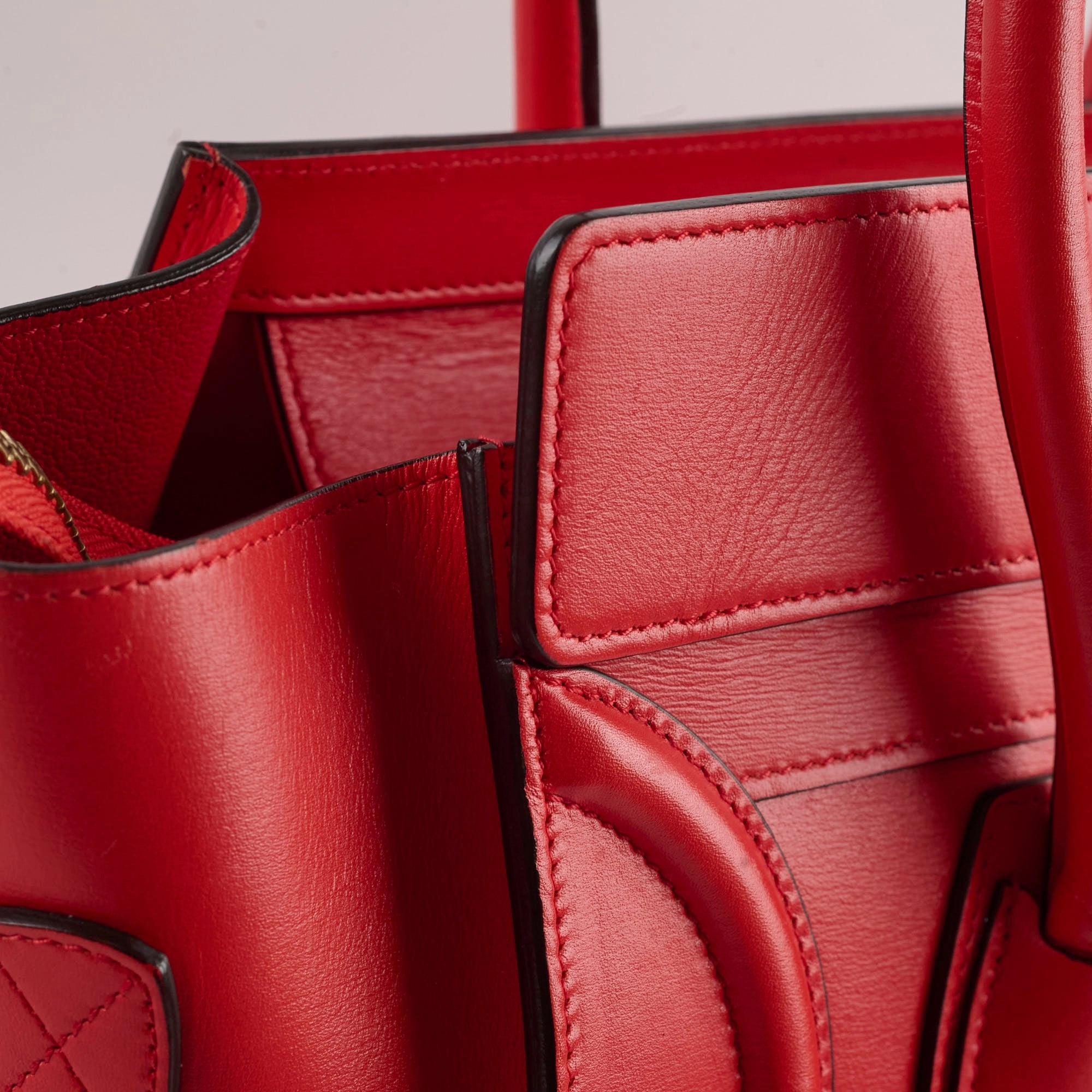 Celine Luggage Micro Red