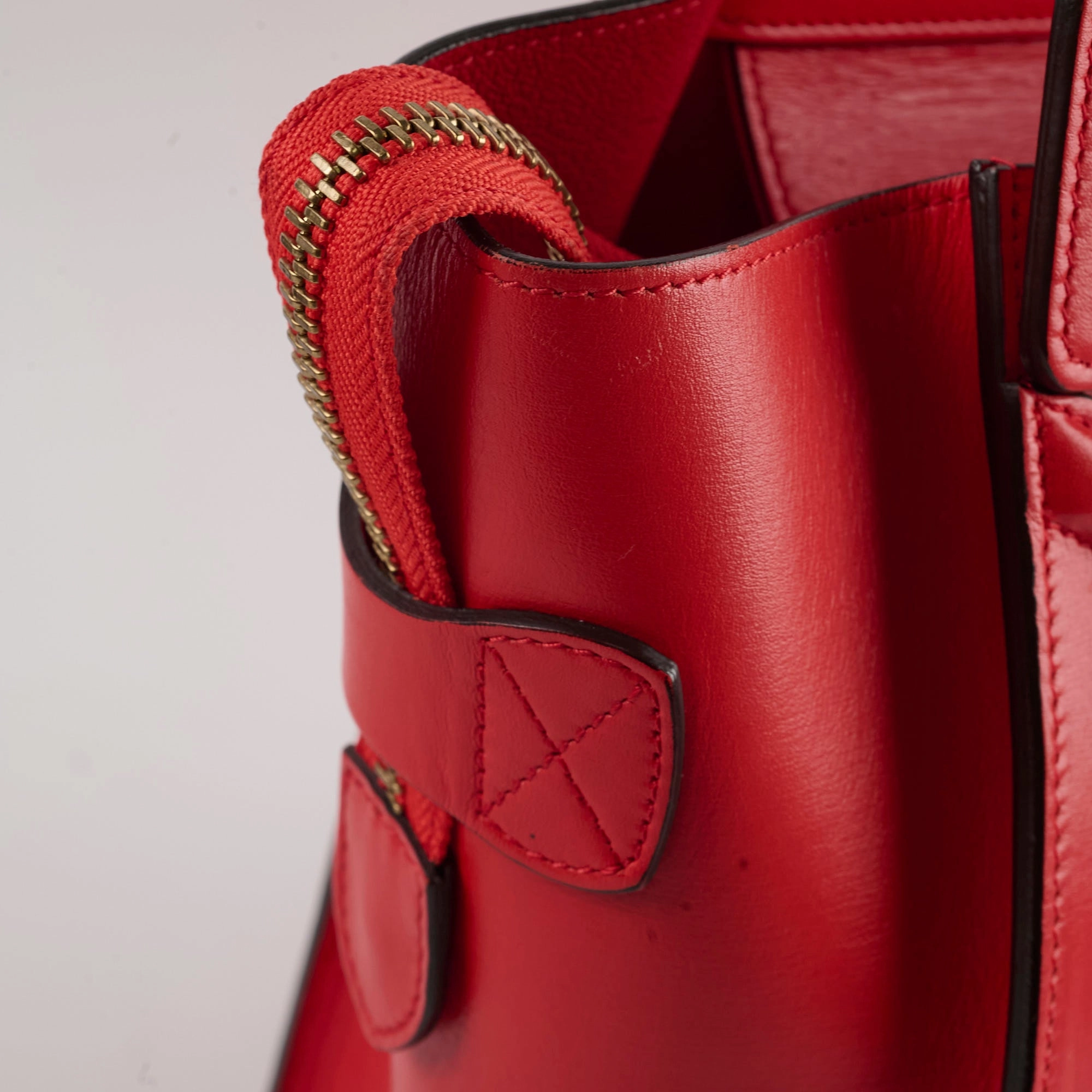 Celine Luggage Micro Red