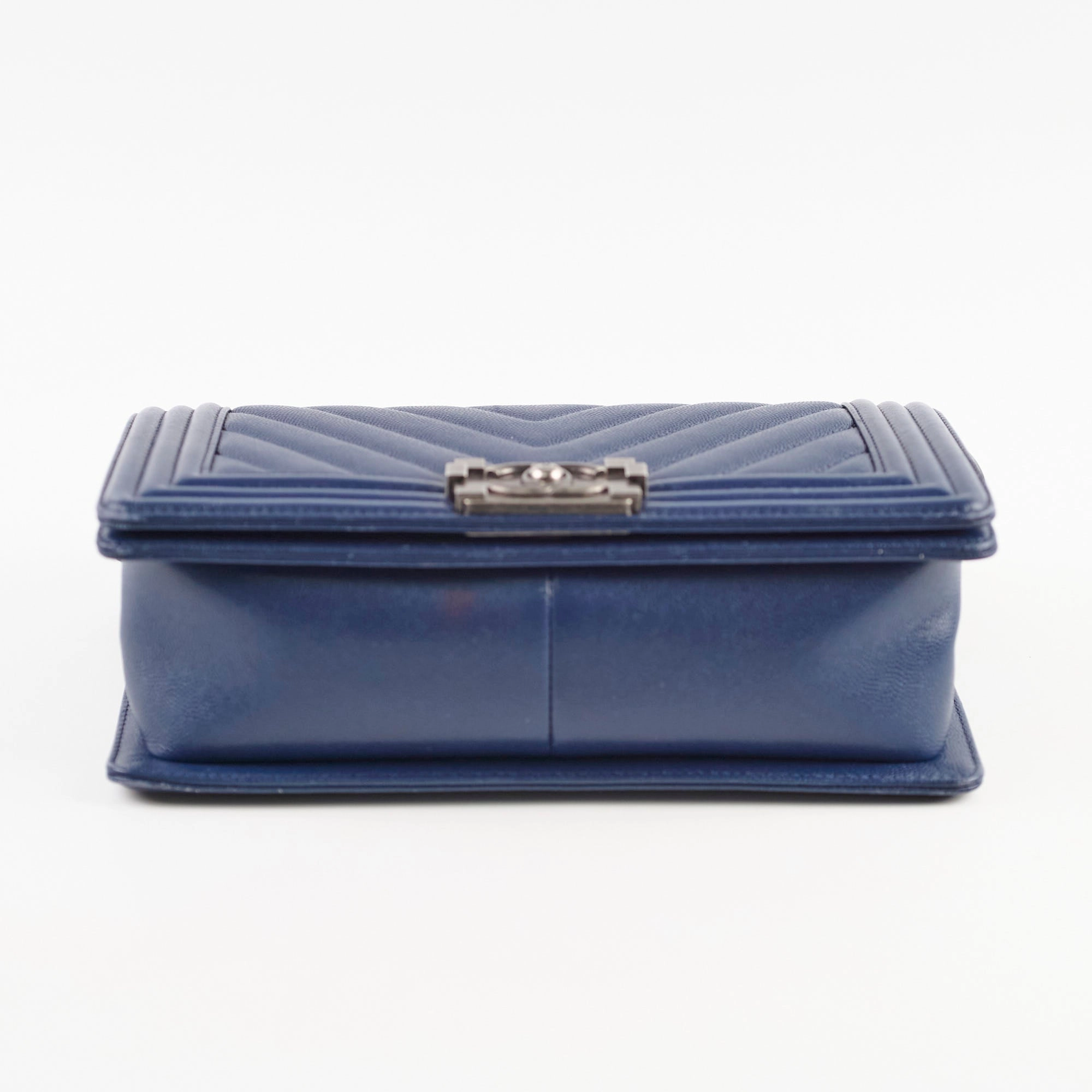 Chanel Boy Old Medium Chevron Navy Caviar (24 Series)