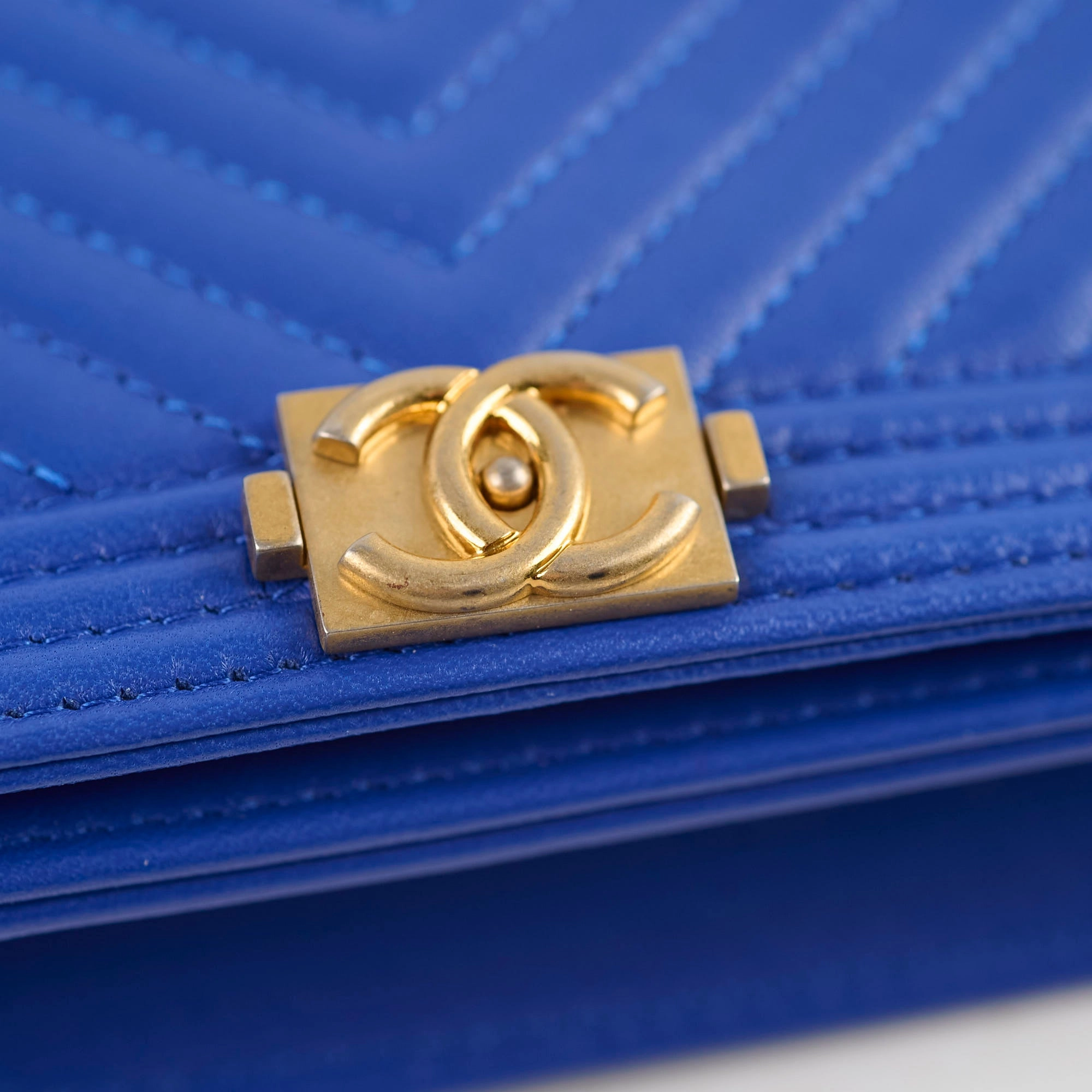 Chanel Boy Wallet on Chain Blue Lambksin