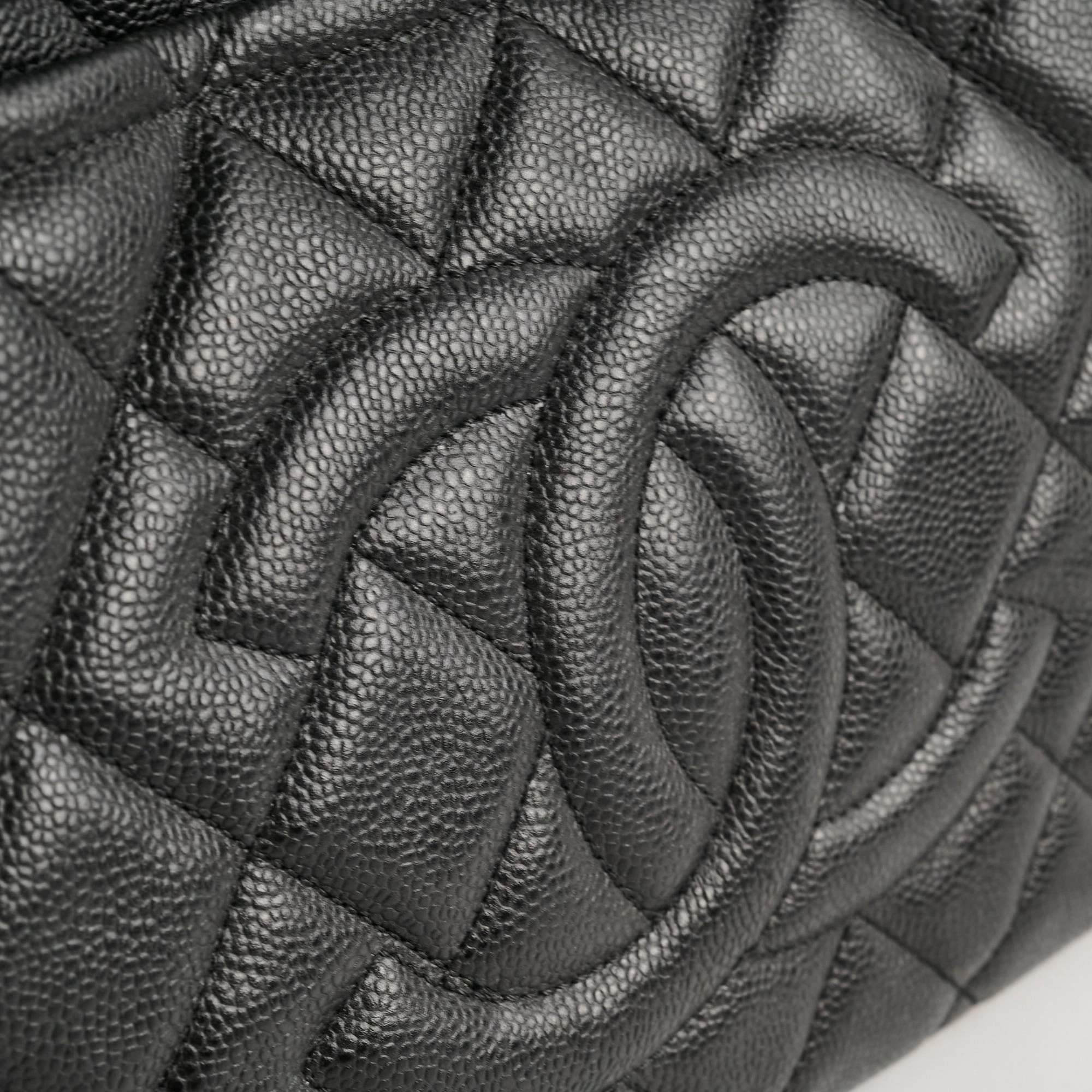 Chanel CC Logo Caviar Black Shoulder Bag - Series 17
