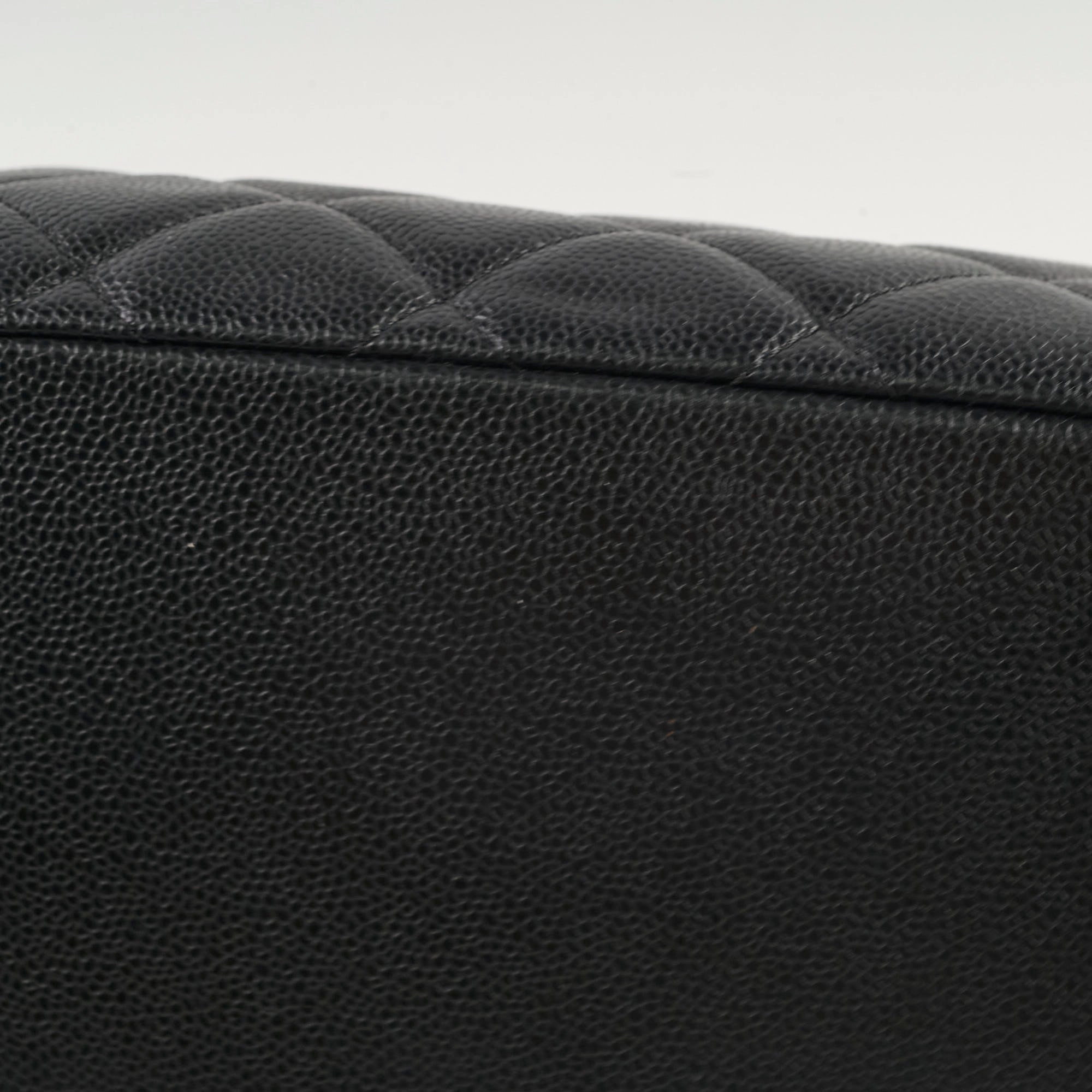Chanel CC Logo Caviar Black Shoulder Bag - Series 17