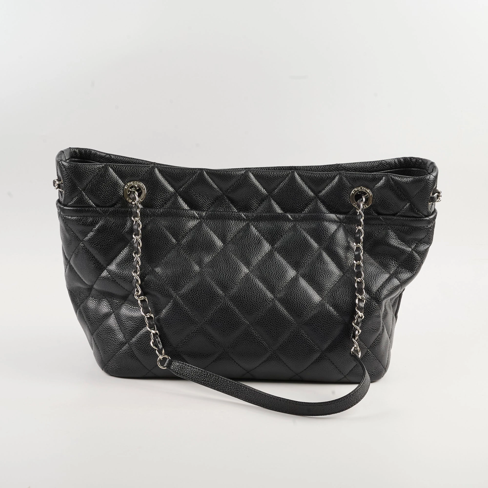 Chanel CC Logo Caviar Black Shoulder Bag - Series 17