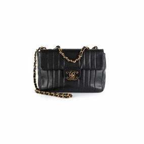 Chanel CC Vertical Jumbo Flap Caviar Black