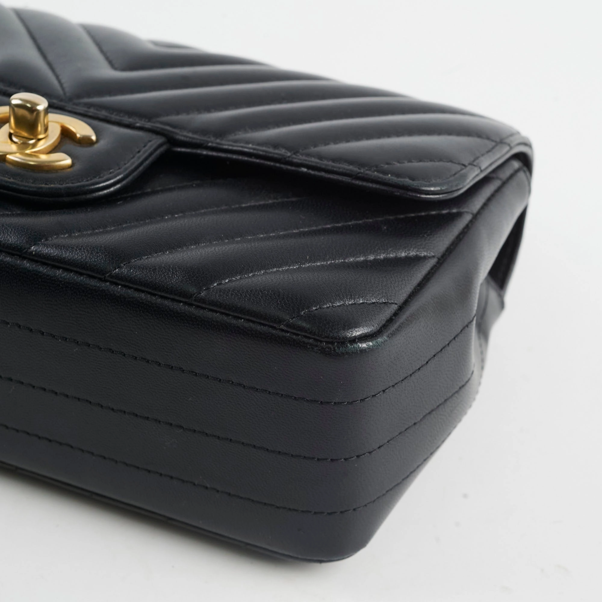 Chanel Chevron Mini Retangular Black