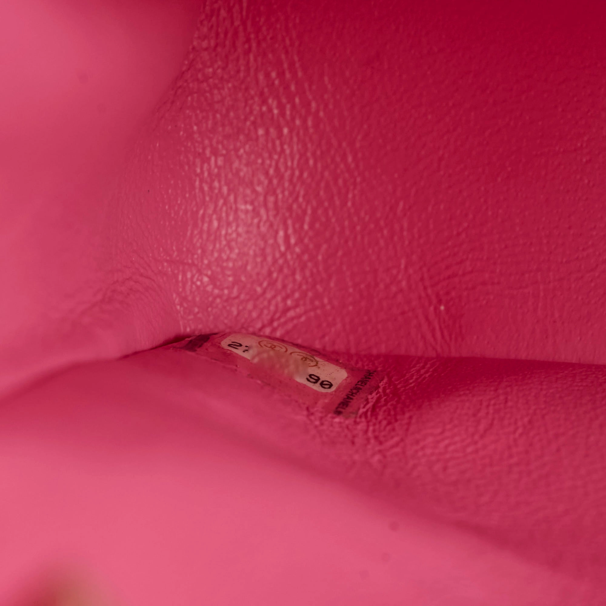 Chanel Classic Double Flap Medium Pink Caviar