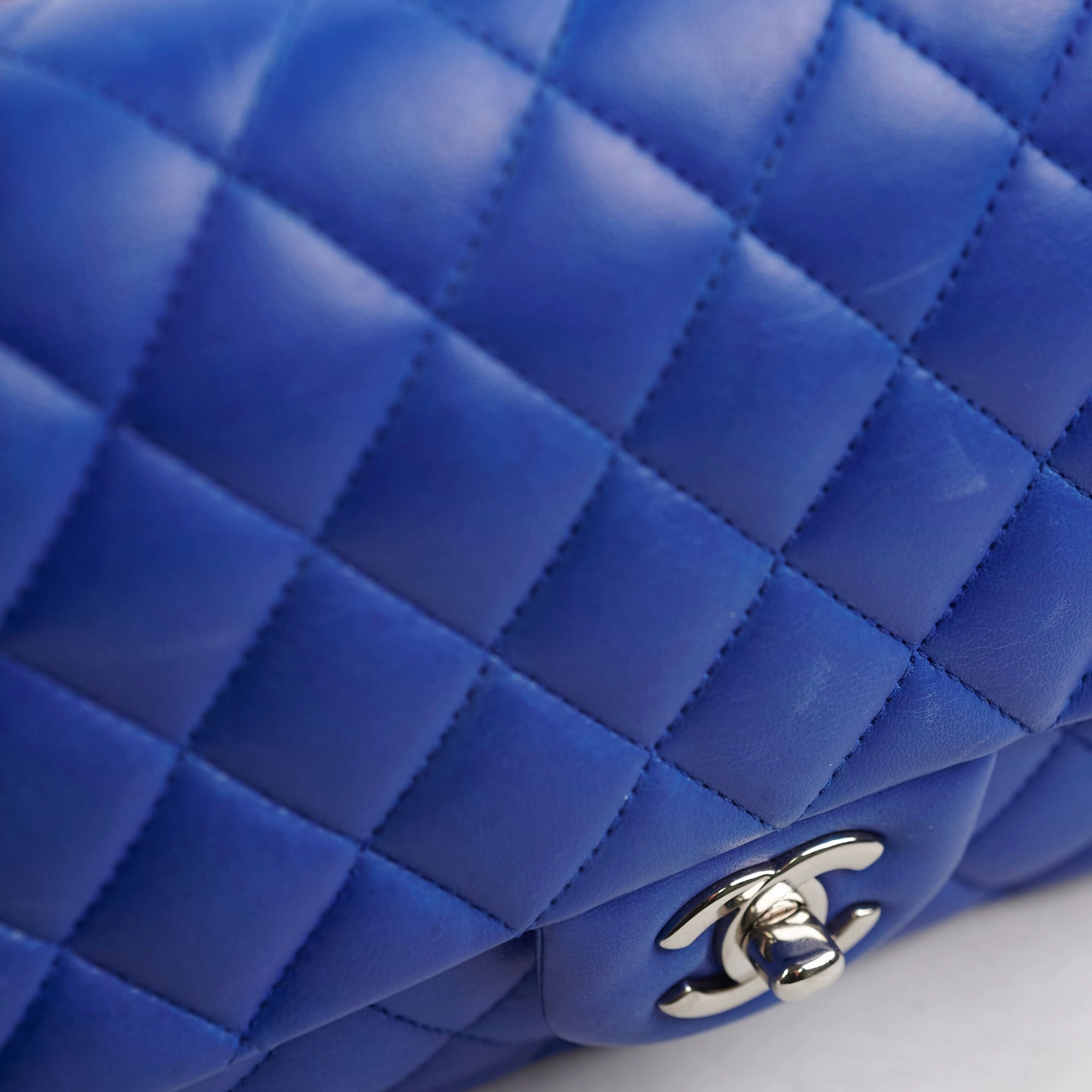 Chanel Classic Flap Medium/Large M/L Lambskin Dark Blue - Series 13