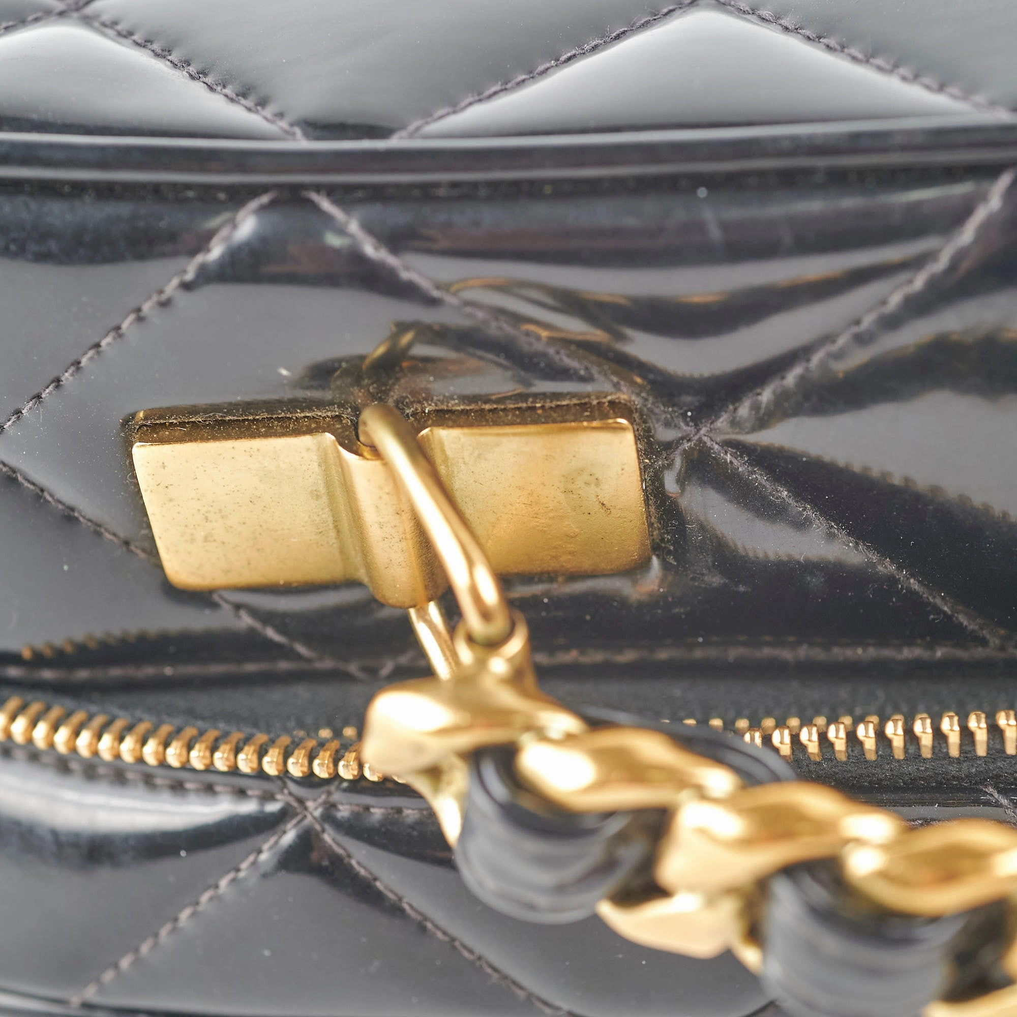 Chanel Cube Vintage Vanity Black