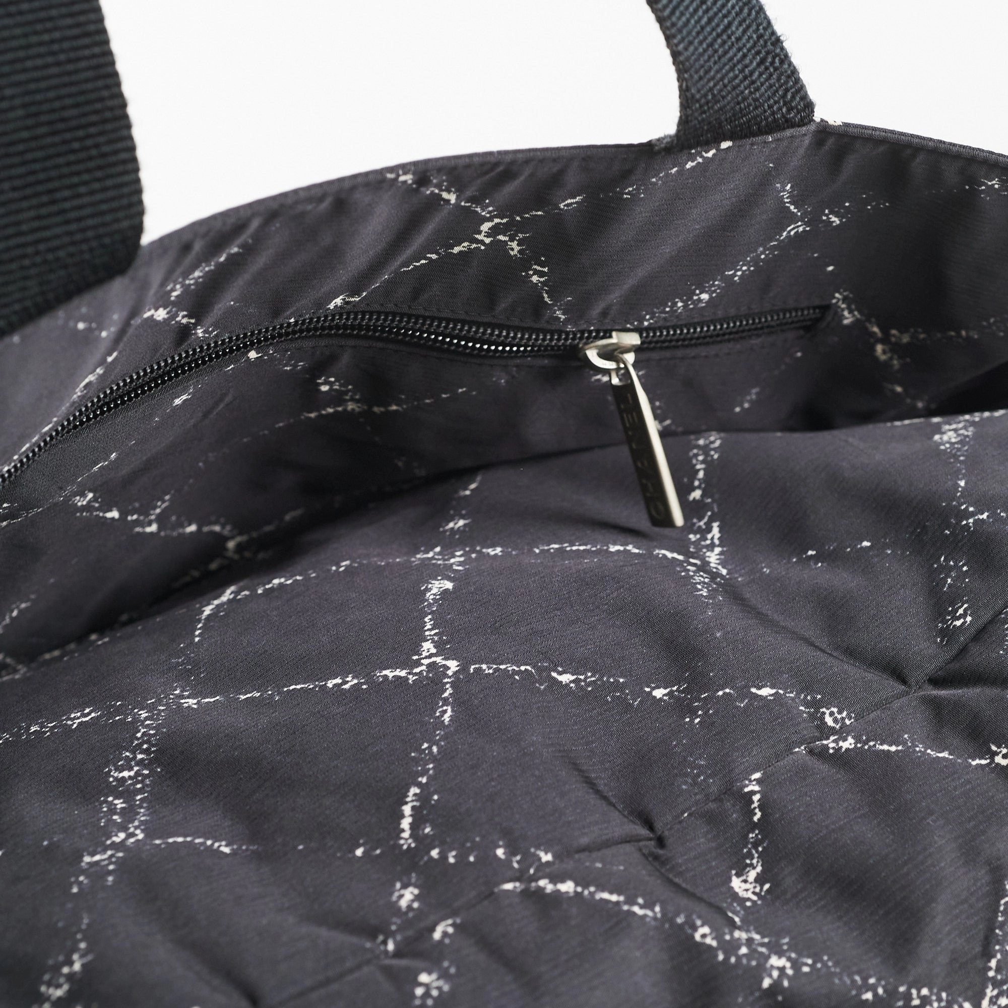Chanel Diamond - Print Tote Bag Black