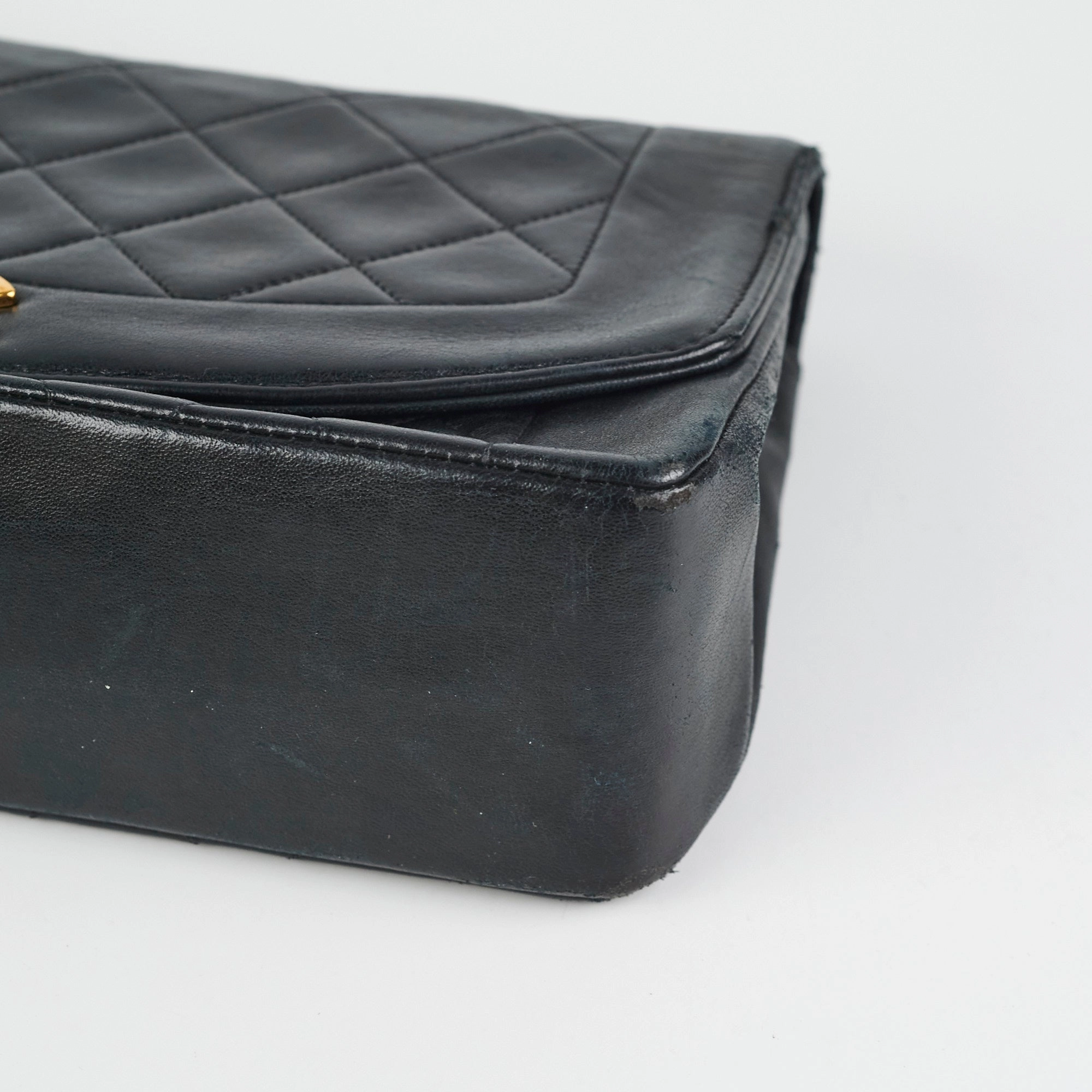 Chanel Diana Lambskin Black Medium