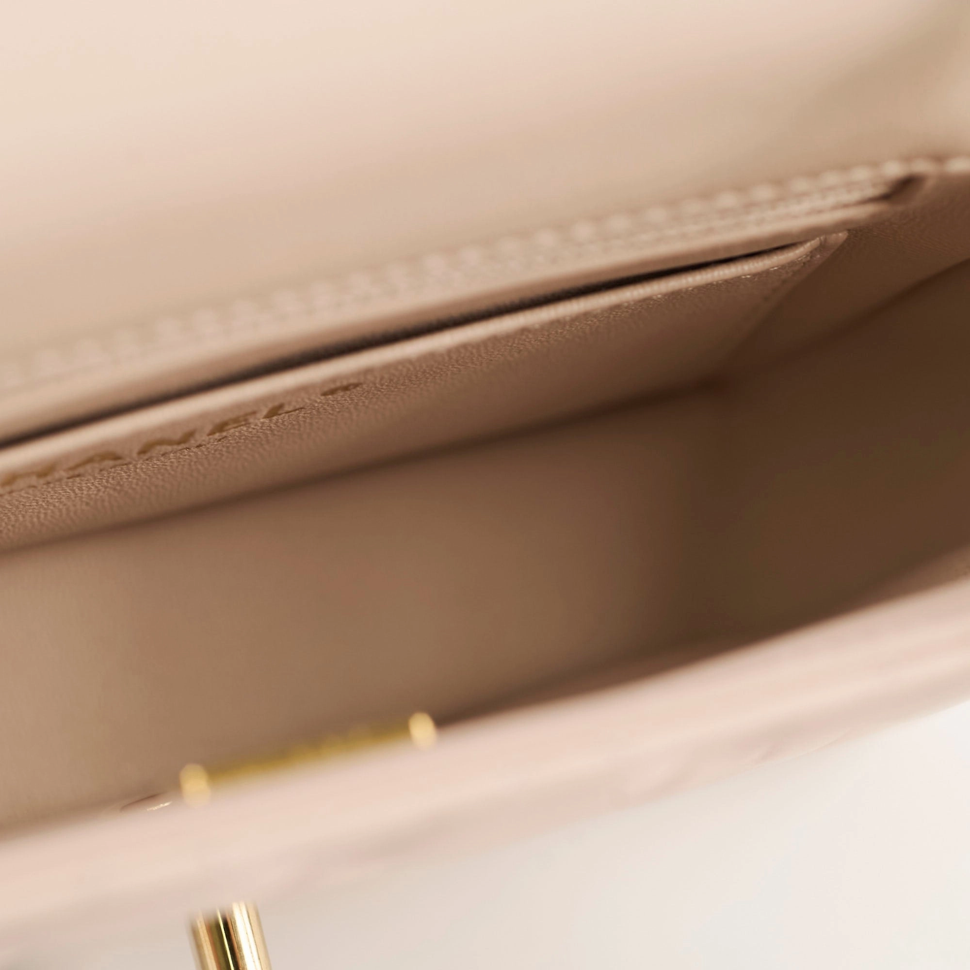 Chanel Lambskin New 2024 Extra Mini Nude - Microchip