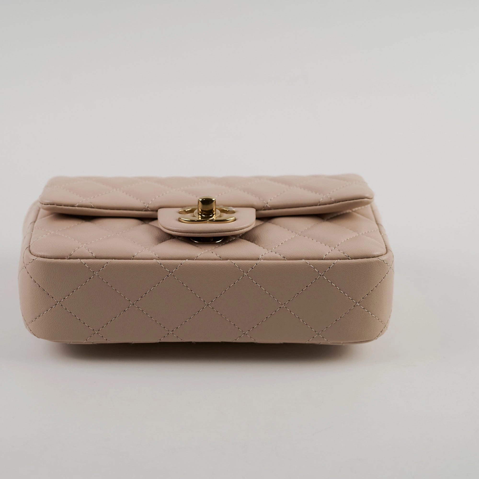 Chanel Lambskin New 2024 Extra Mini Nude - Microchip