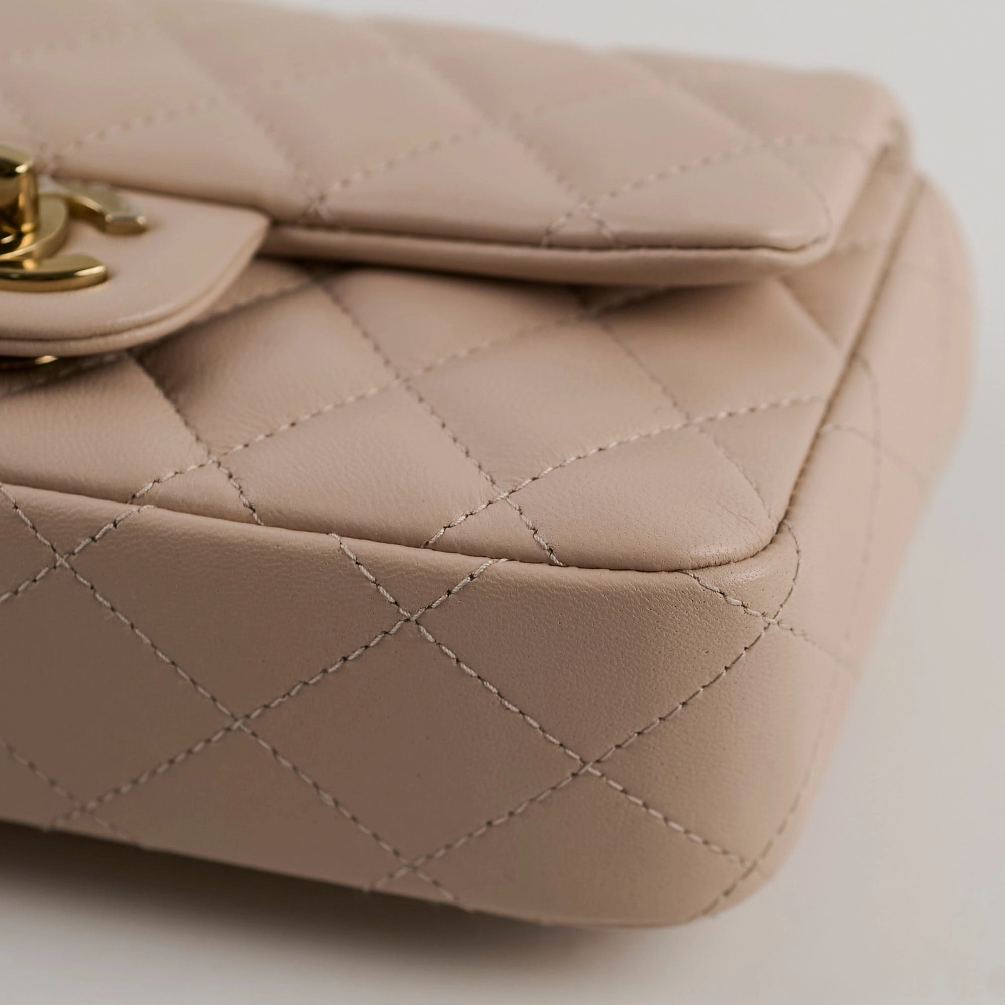 Chanel Lambskin New 2024 Extra Mini Nude - Microchip