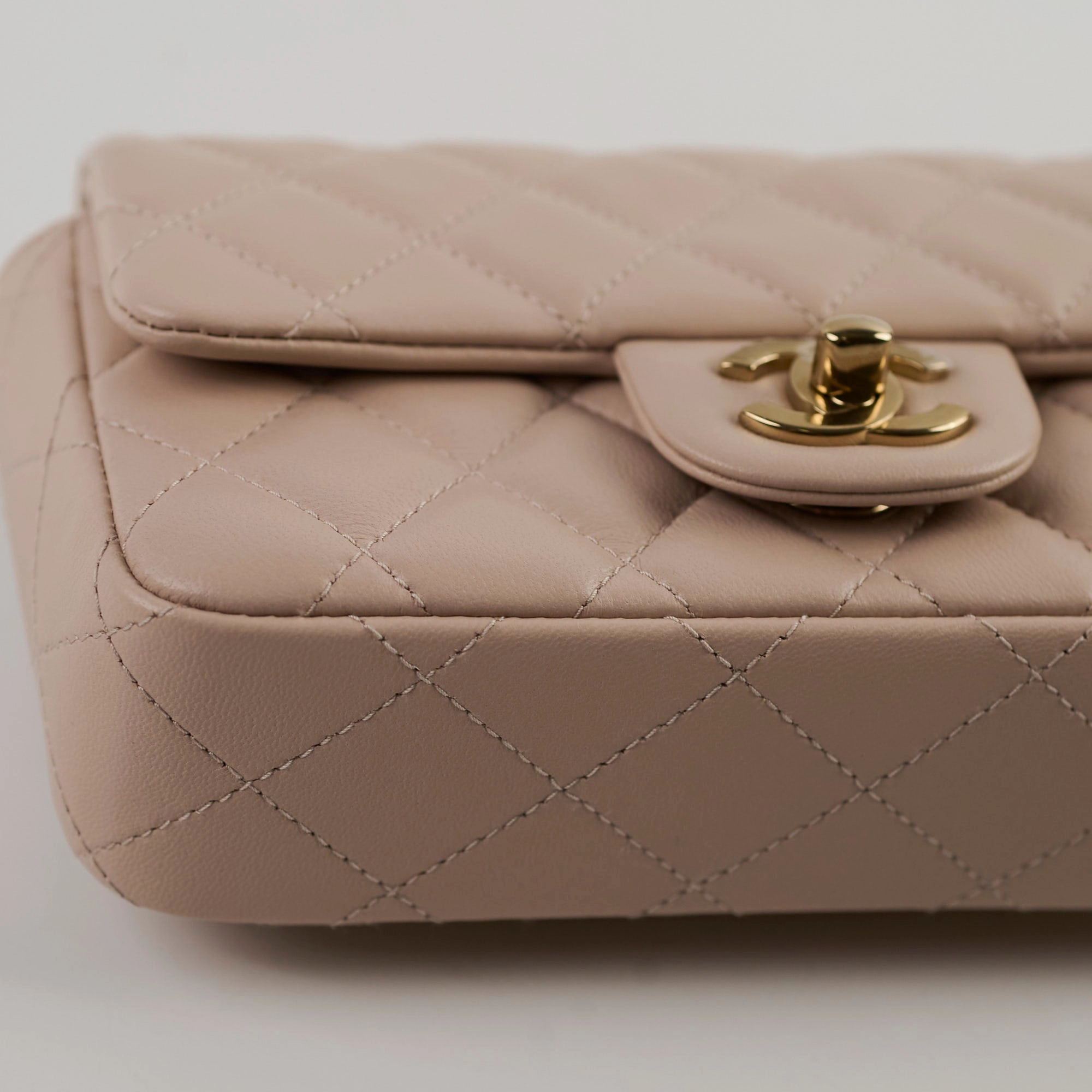 Chanel Lambskin New 2024 Extra Mini Nude - Microchip