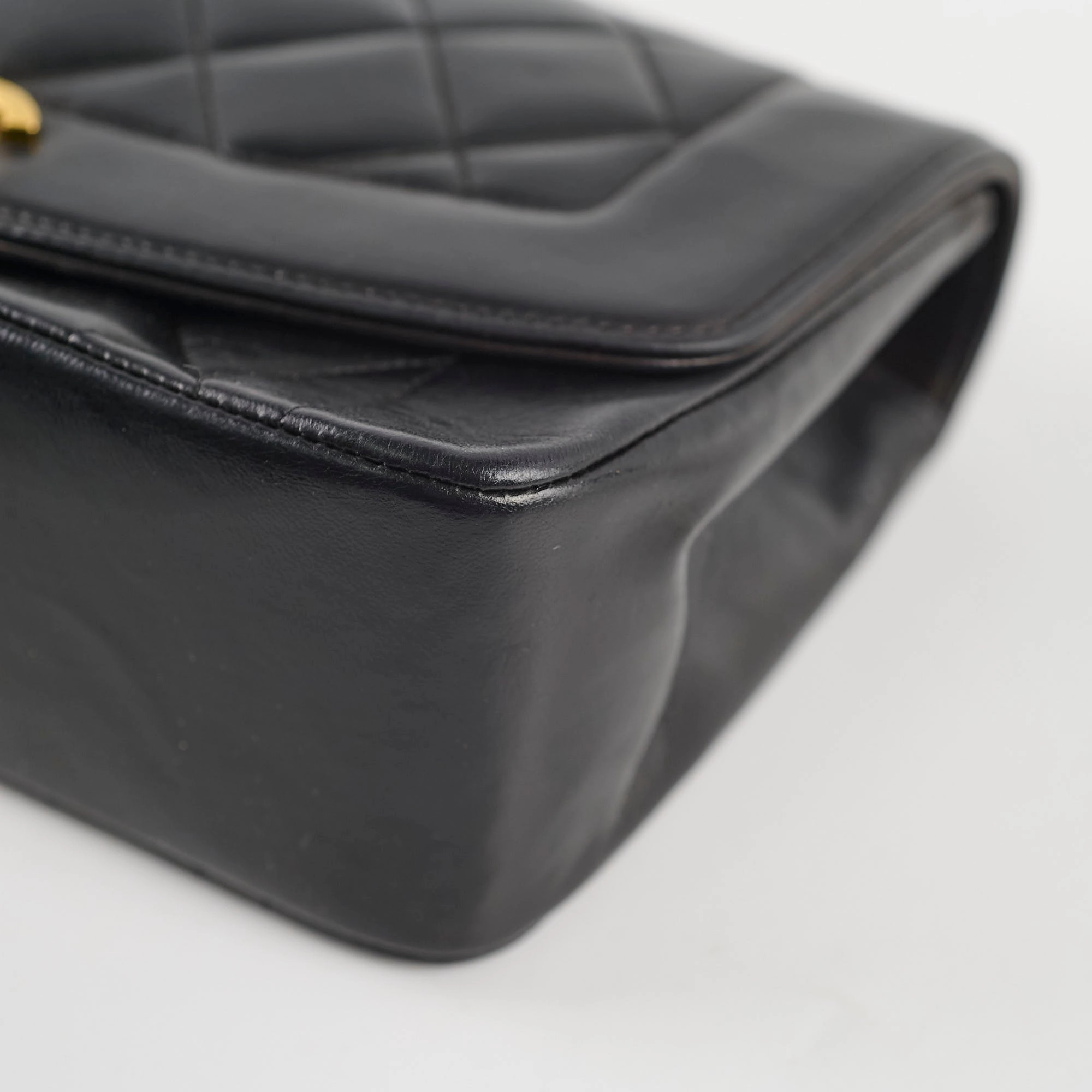 Chanel Lambskin Vintage Diana Bag Black