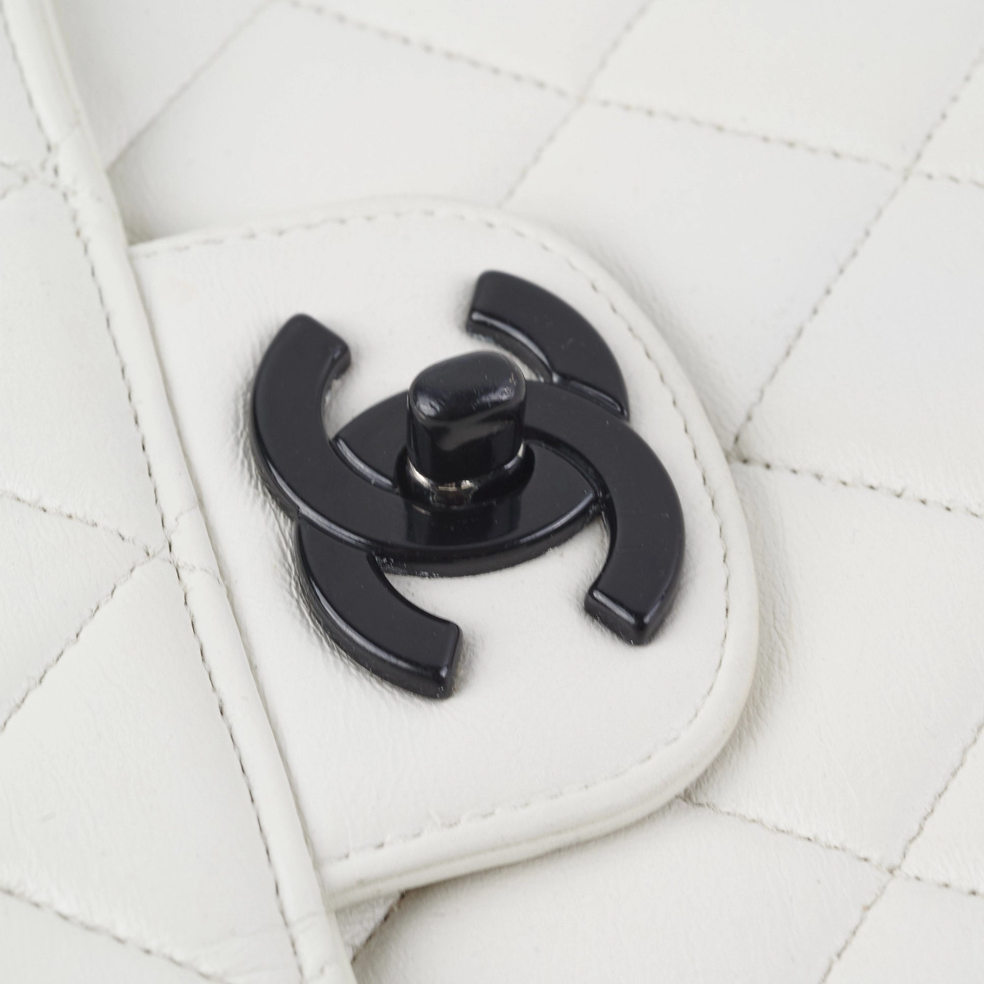 Chanel Matelasse Shoulder Bag White