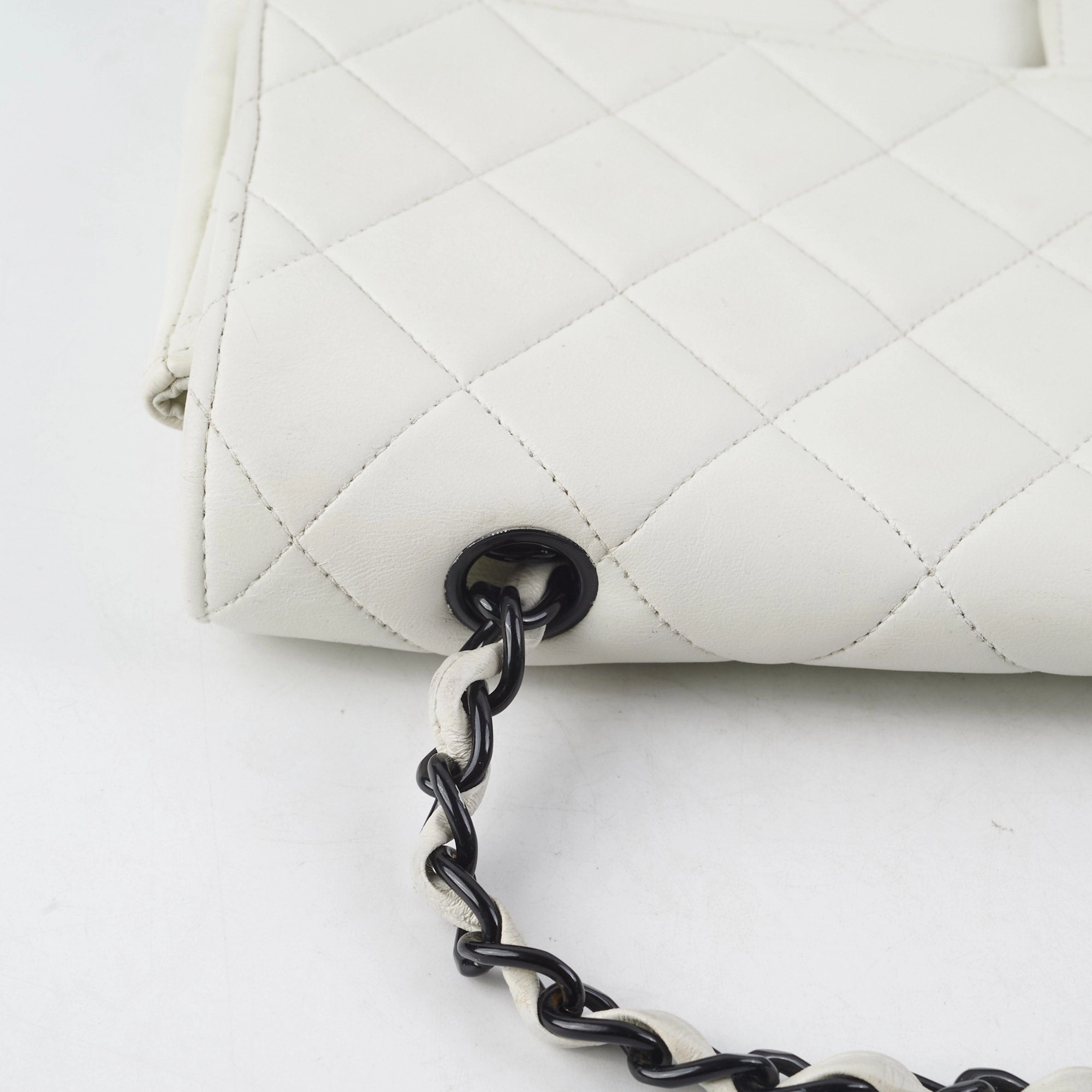 Chanel Matelasse Shoulder Bag White