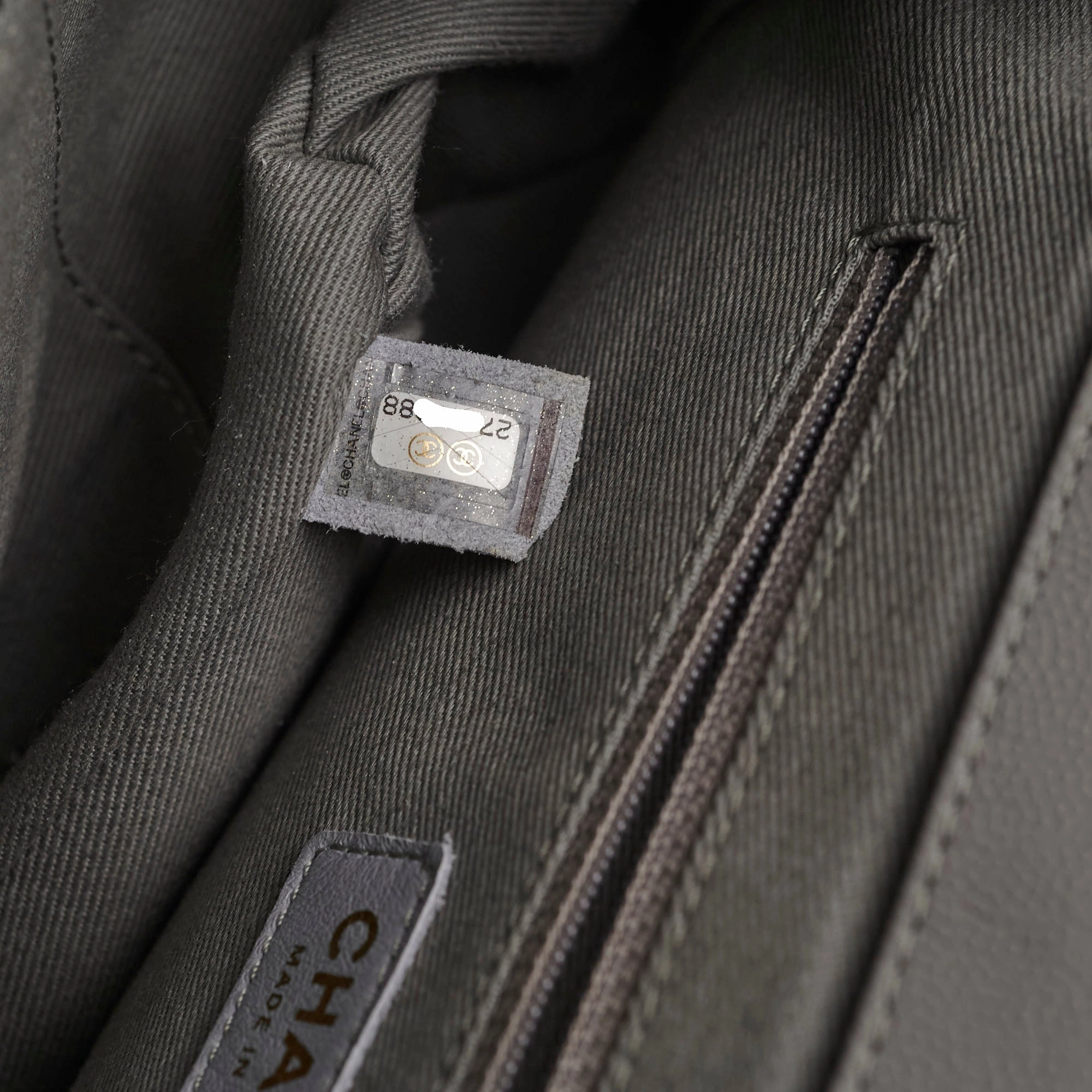 Chanel Medium Business Affinity Grey Caviar