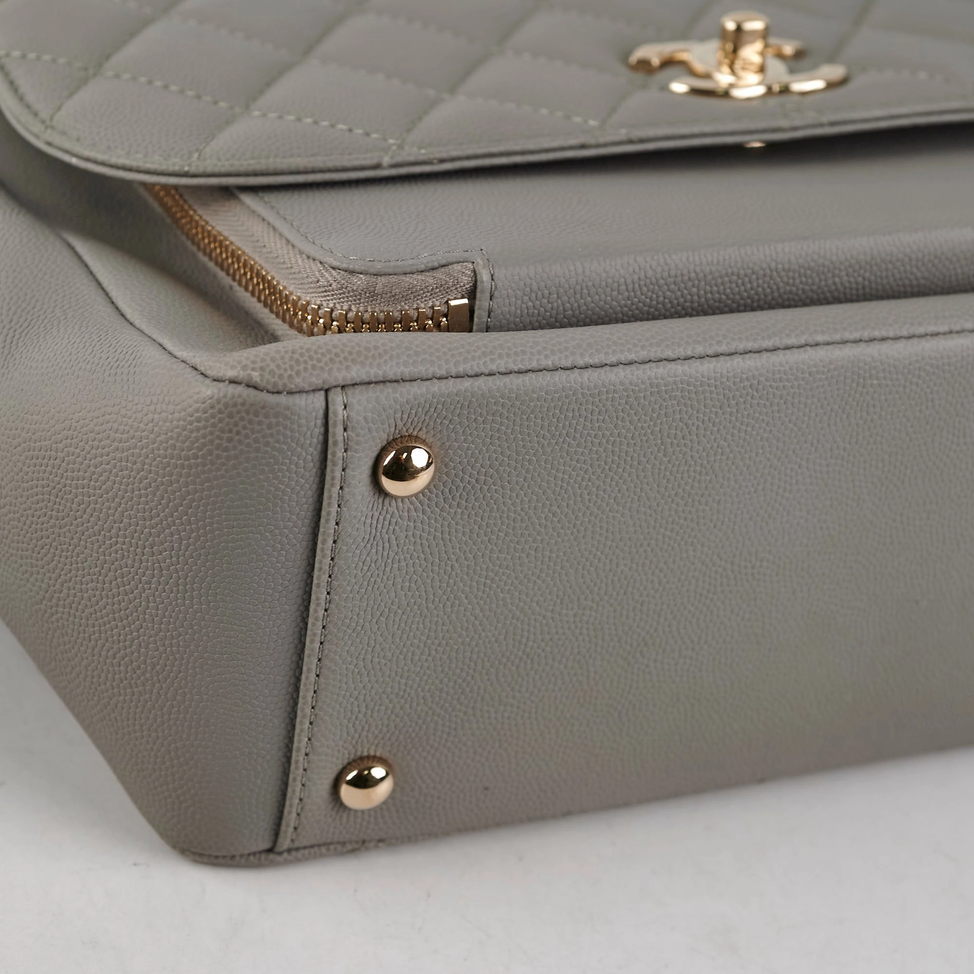 Chanel Medium Business Affinity Grey Caviar