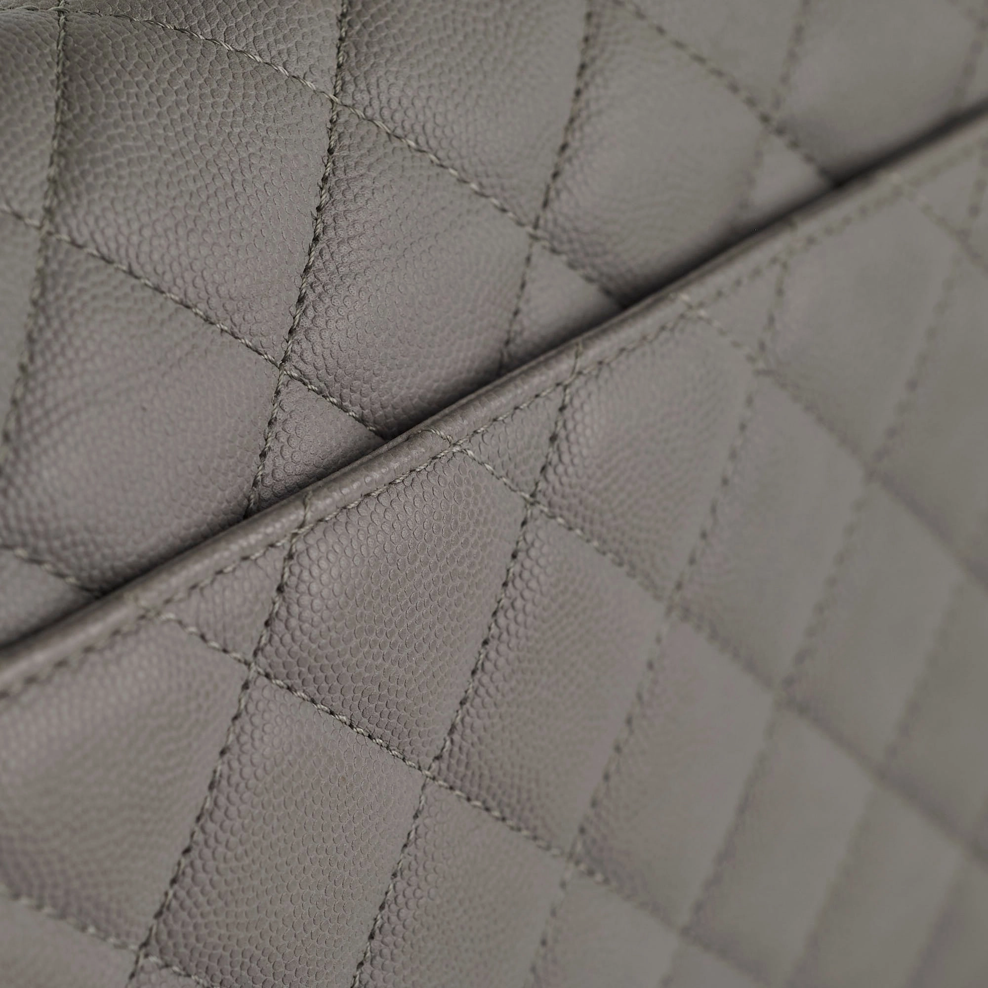 Chanel Medium Business Affinity Grey Caviar