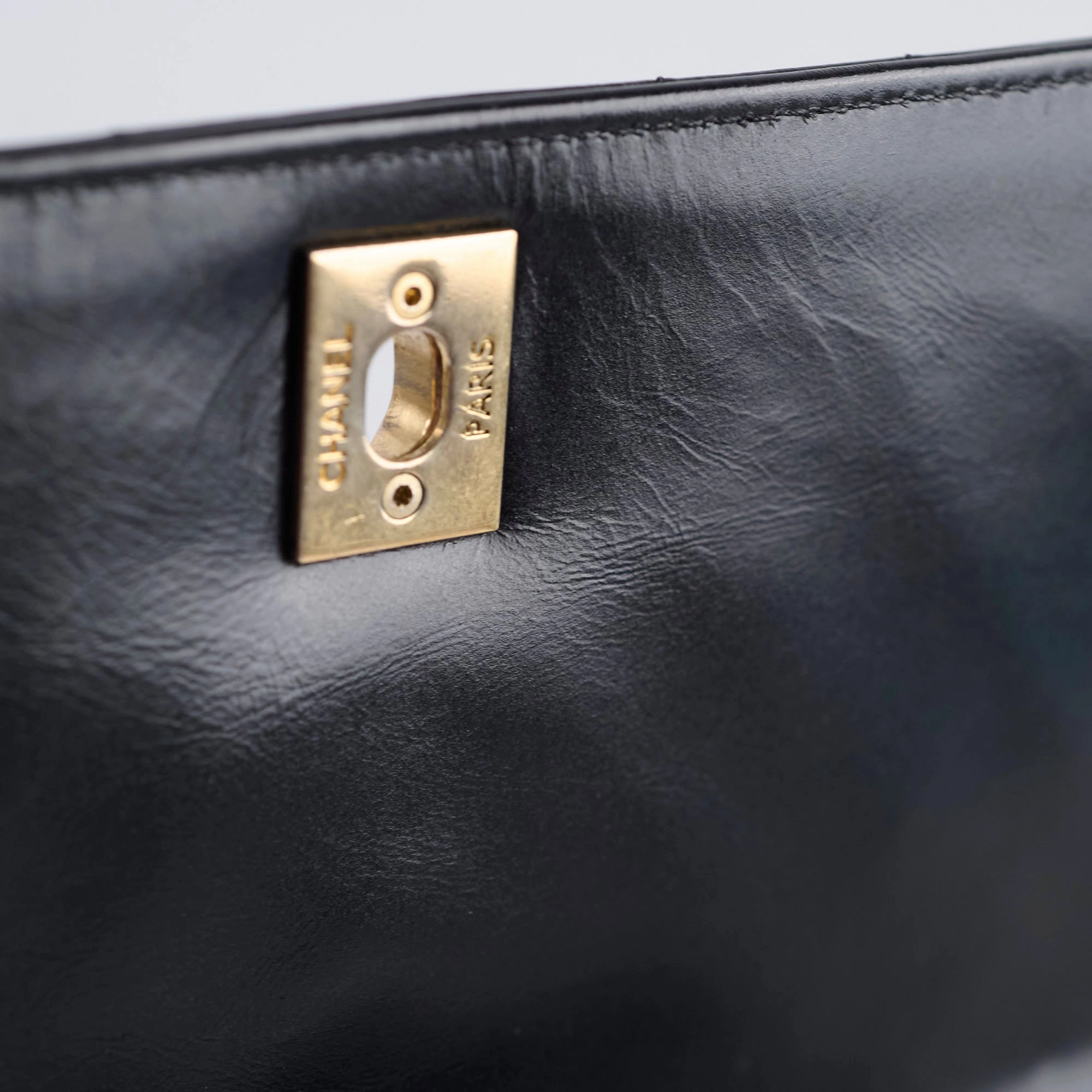 Chanel Medium Chevron Coco Handle Black