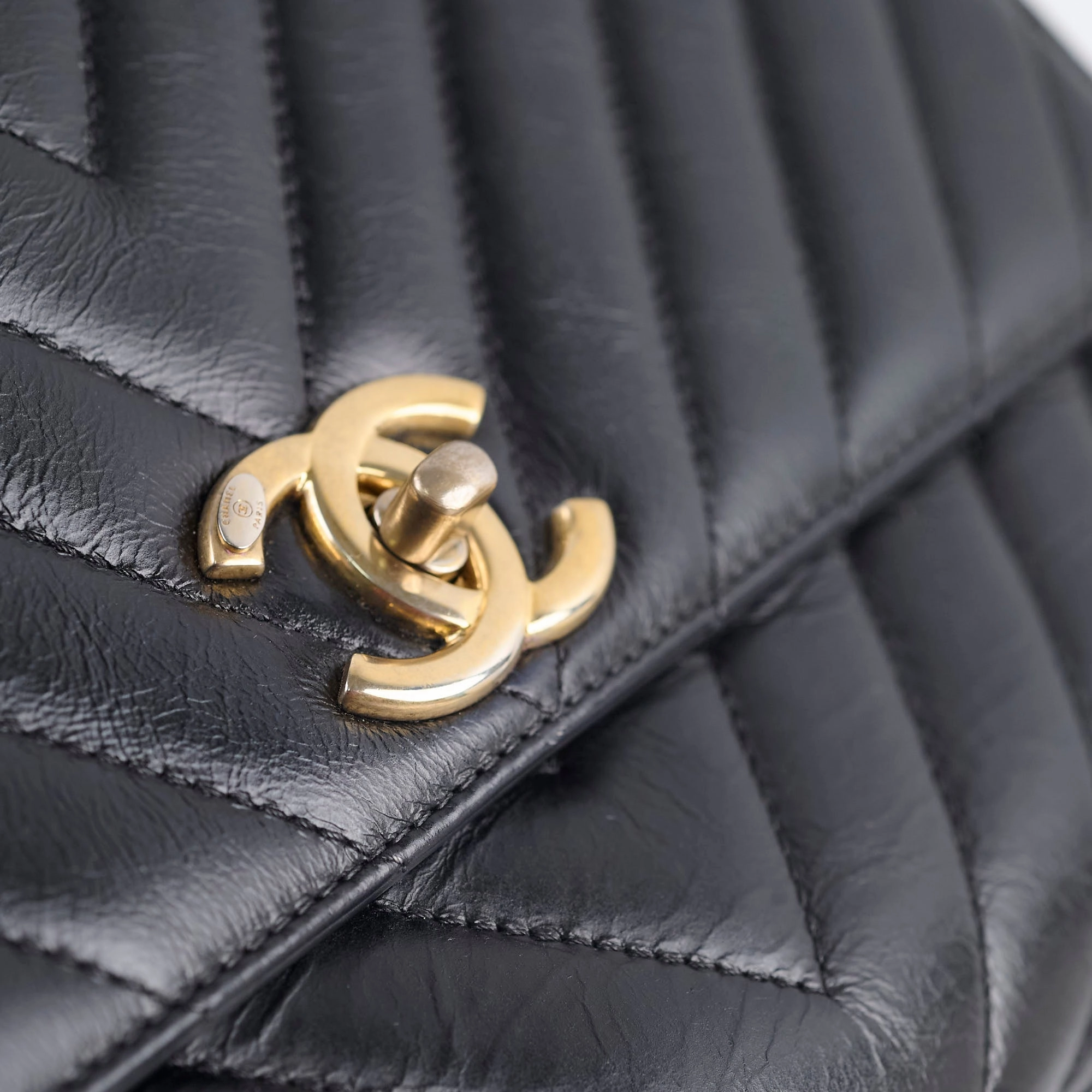 Chanel Medium Chevron Coco Handle Black