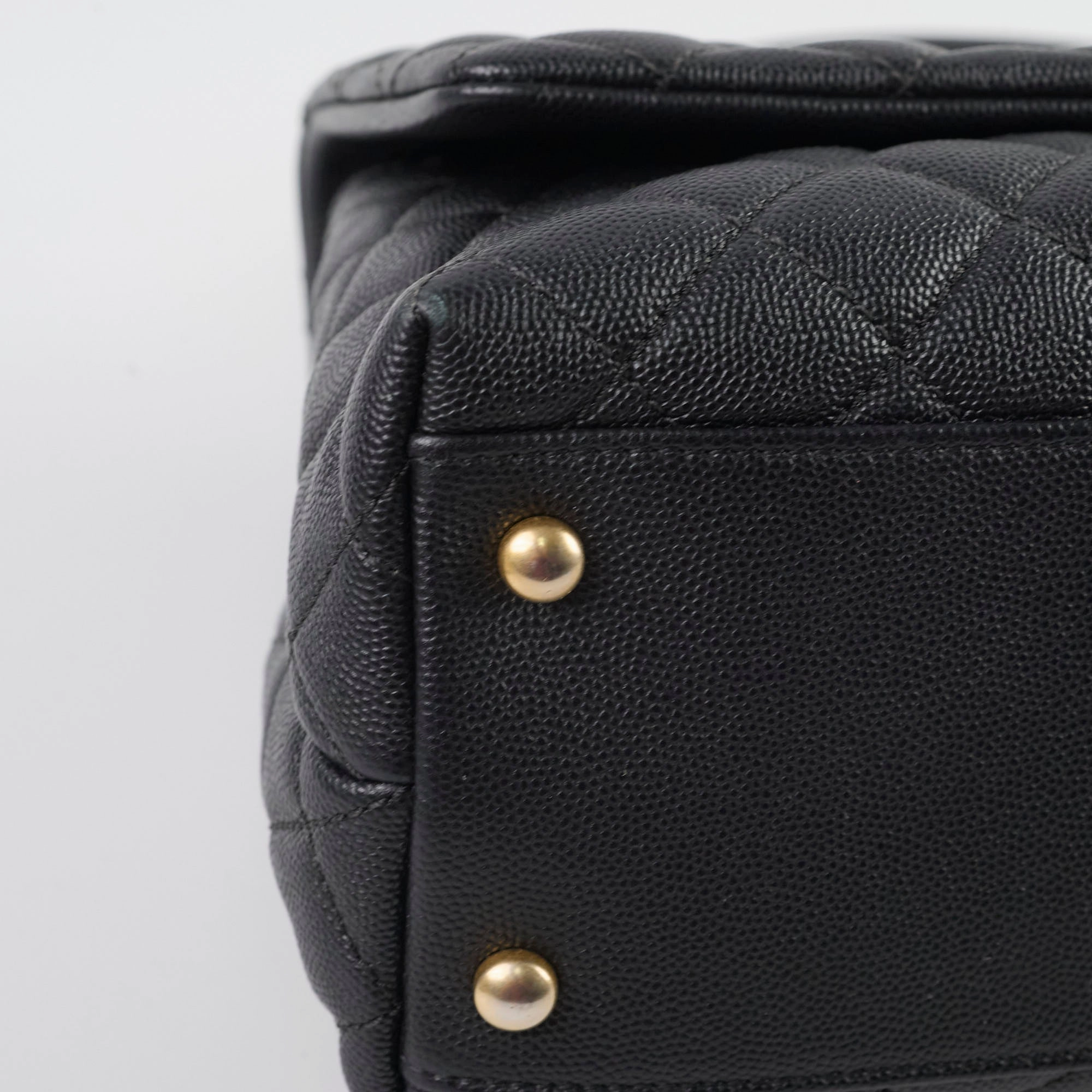 Chanel Medium COCO Handle Caviar Black