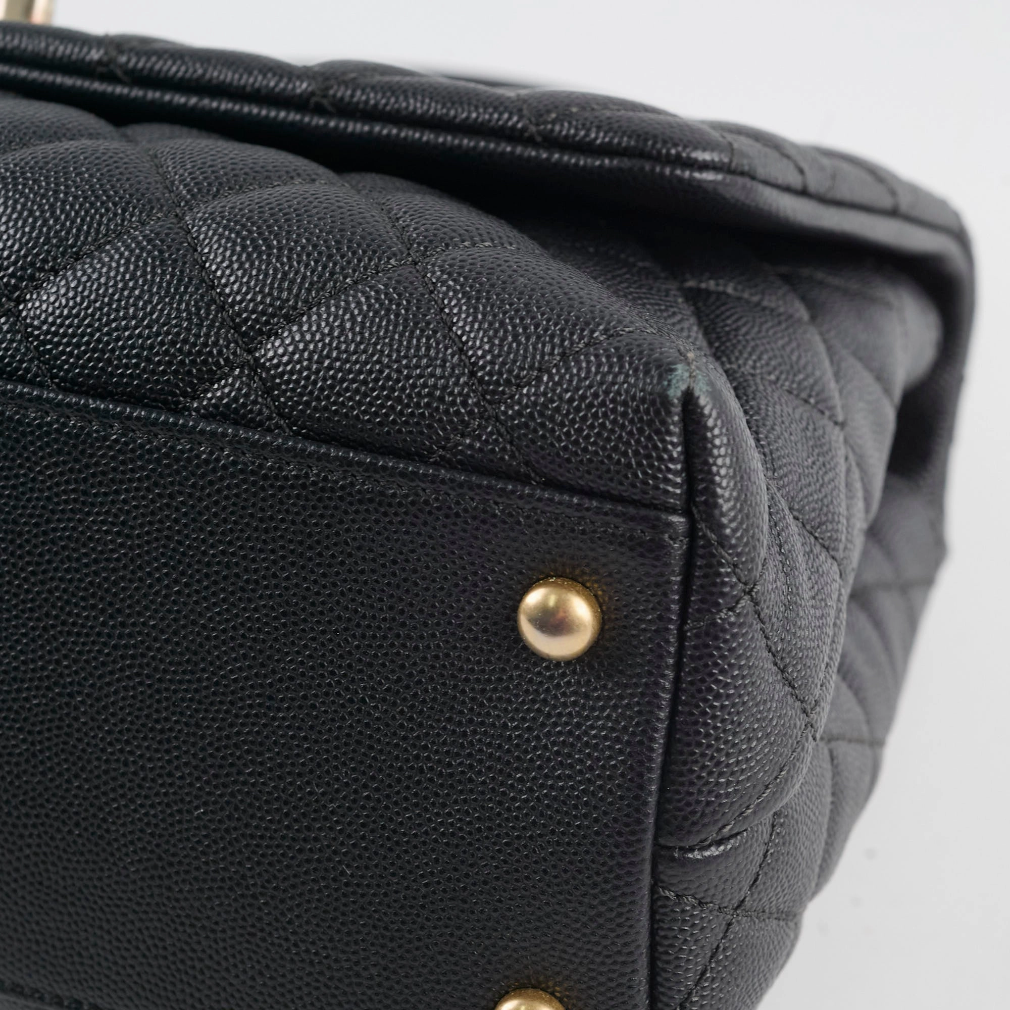 Chanel Medium COCO Handle Caviar Black