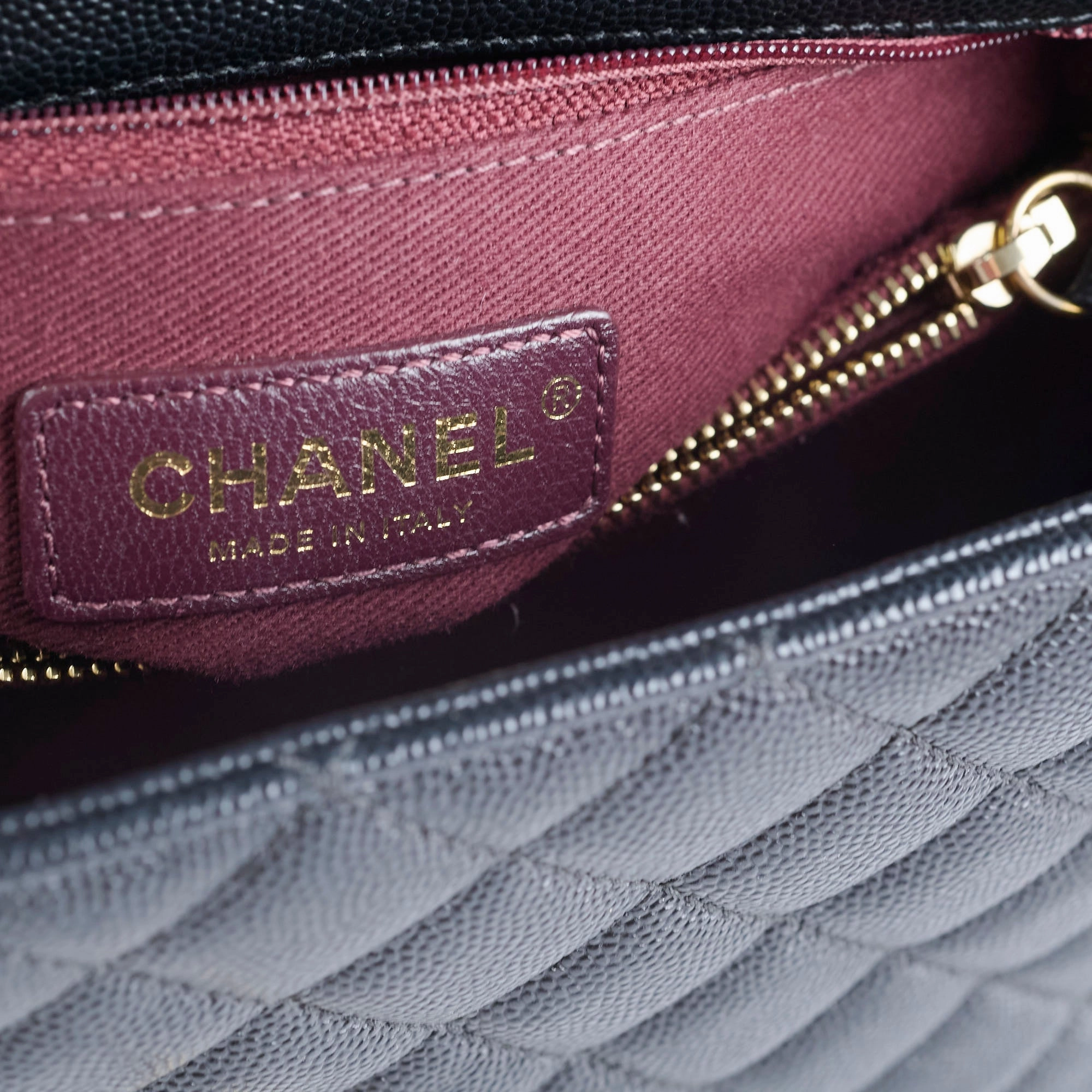 Chanel Medium COCO Handle Caviar Black