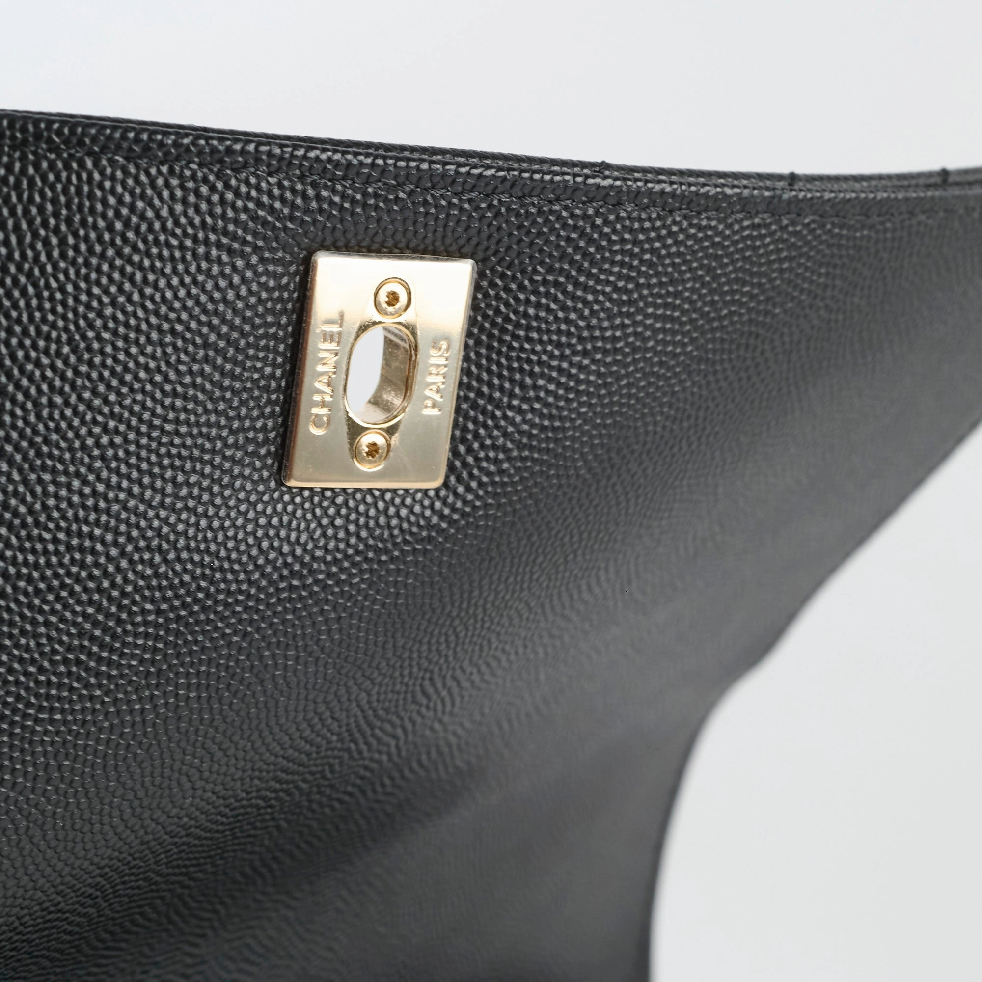 Chanel Medium Coco Handle (Lizard Top Handle) Black Chevron