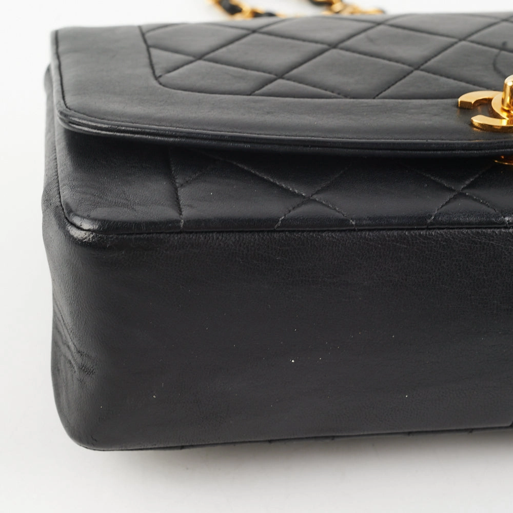 Chanel Medium Diana Black