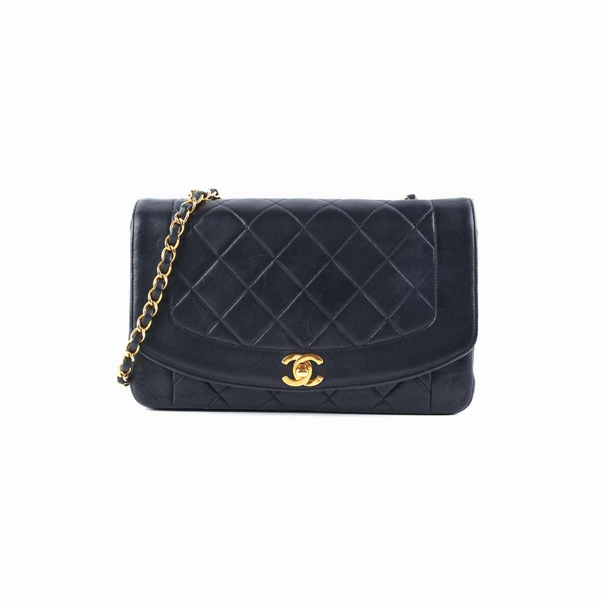Chanel Medium Diana Black