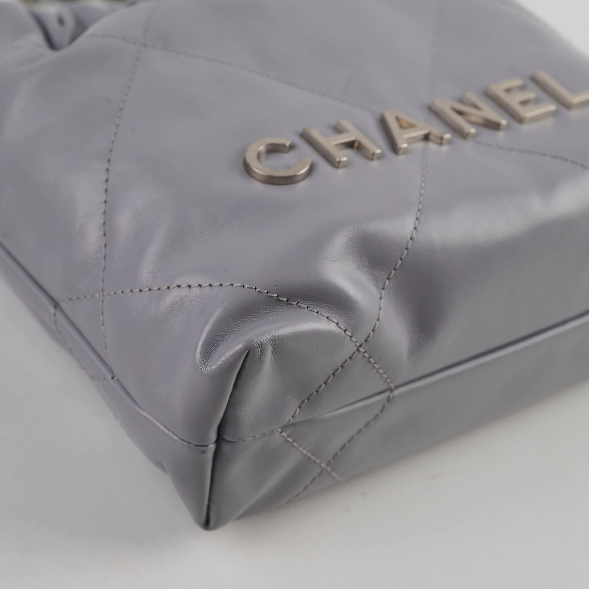 Chanel Mini 22 Grey (microchip)
