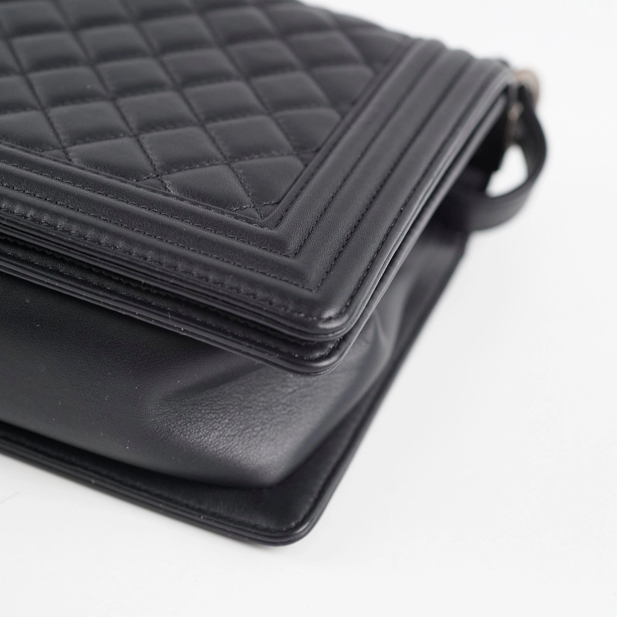 Chanel New Medium Boy Bag Black