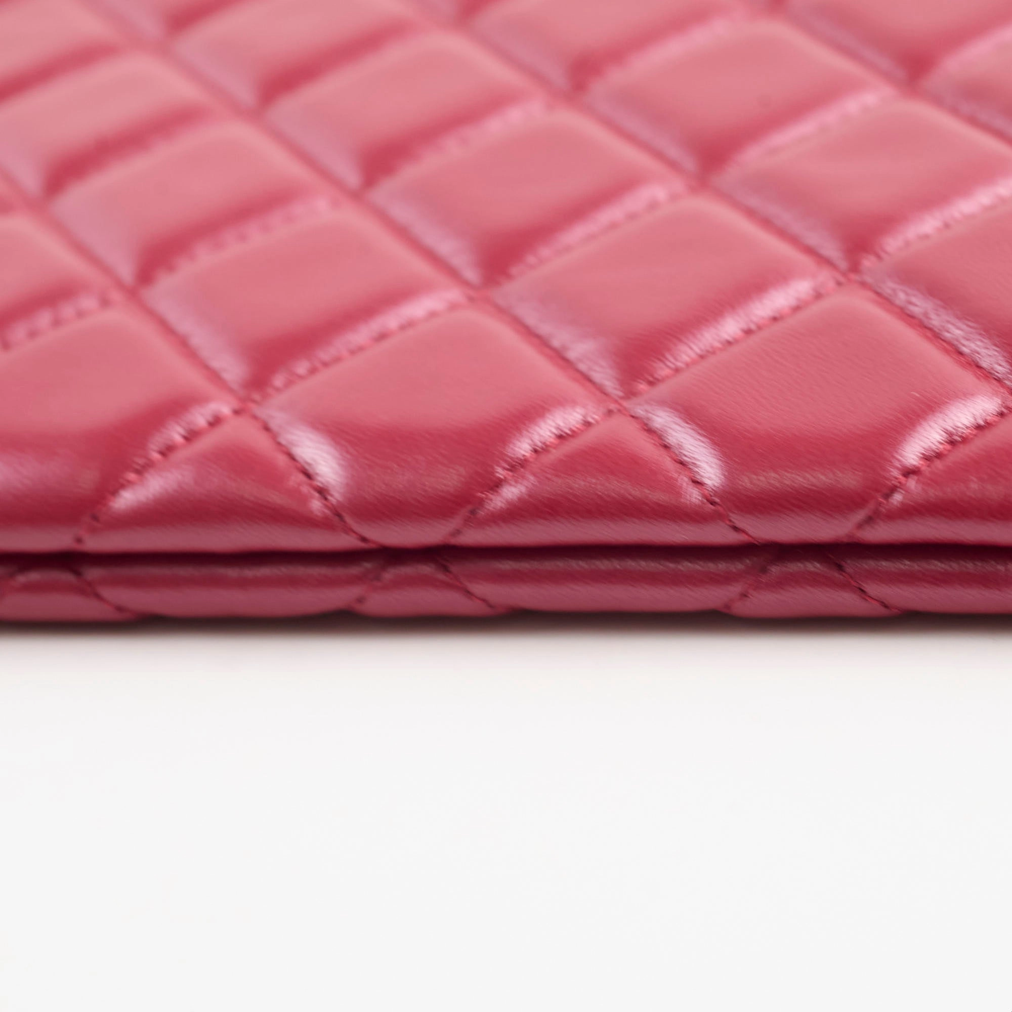 Chanel O-case Clutch Red Lambskin
